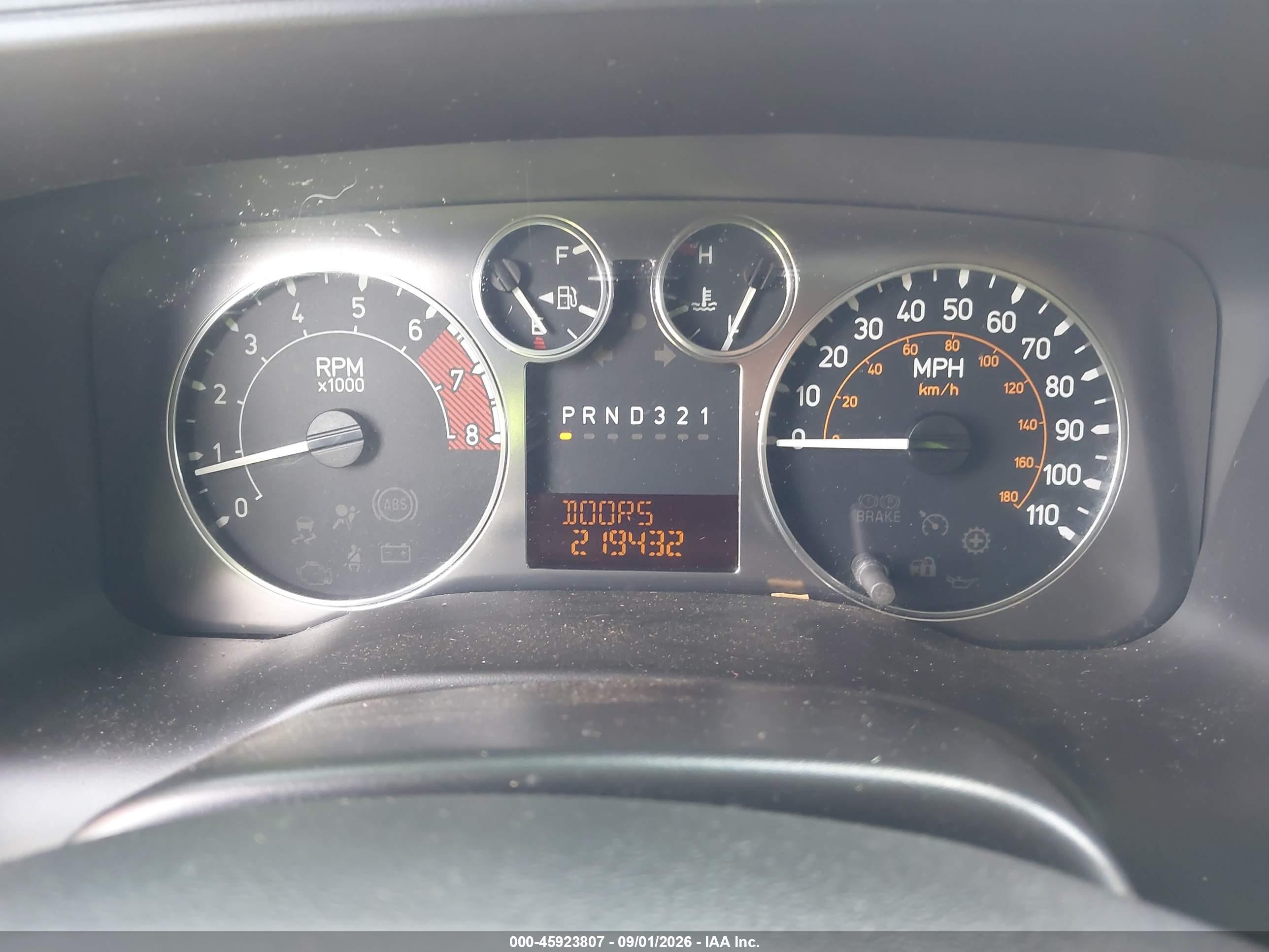2007 Hummer H3 VIN 5GTDN13E578102429 IAAI salvage auction — Front End, Salvage (Mississippi), sold $1,050 on 2026-09-20 (photo 7)
