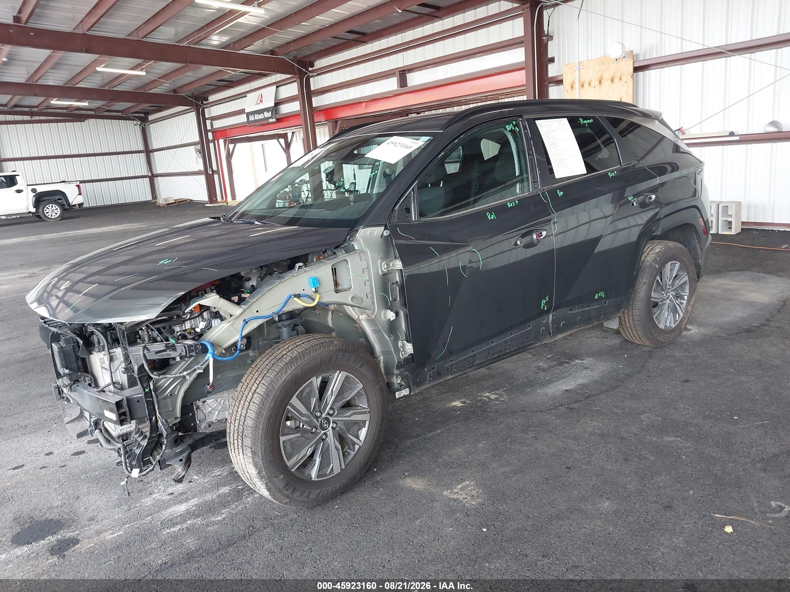 2022 Hyundai Tucson VIN KM8JBCA10NU076921 IAAI salvage auction — All Over, Salvage (Georgia), sold $7,700 on 2026-10-05 (photo 2)