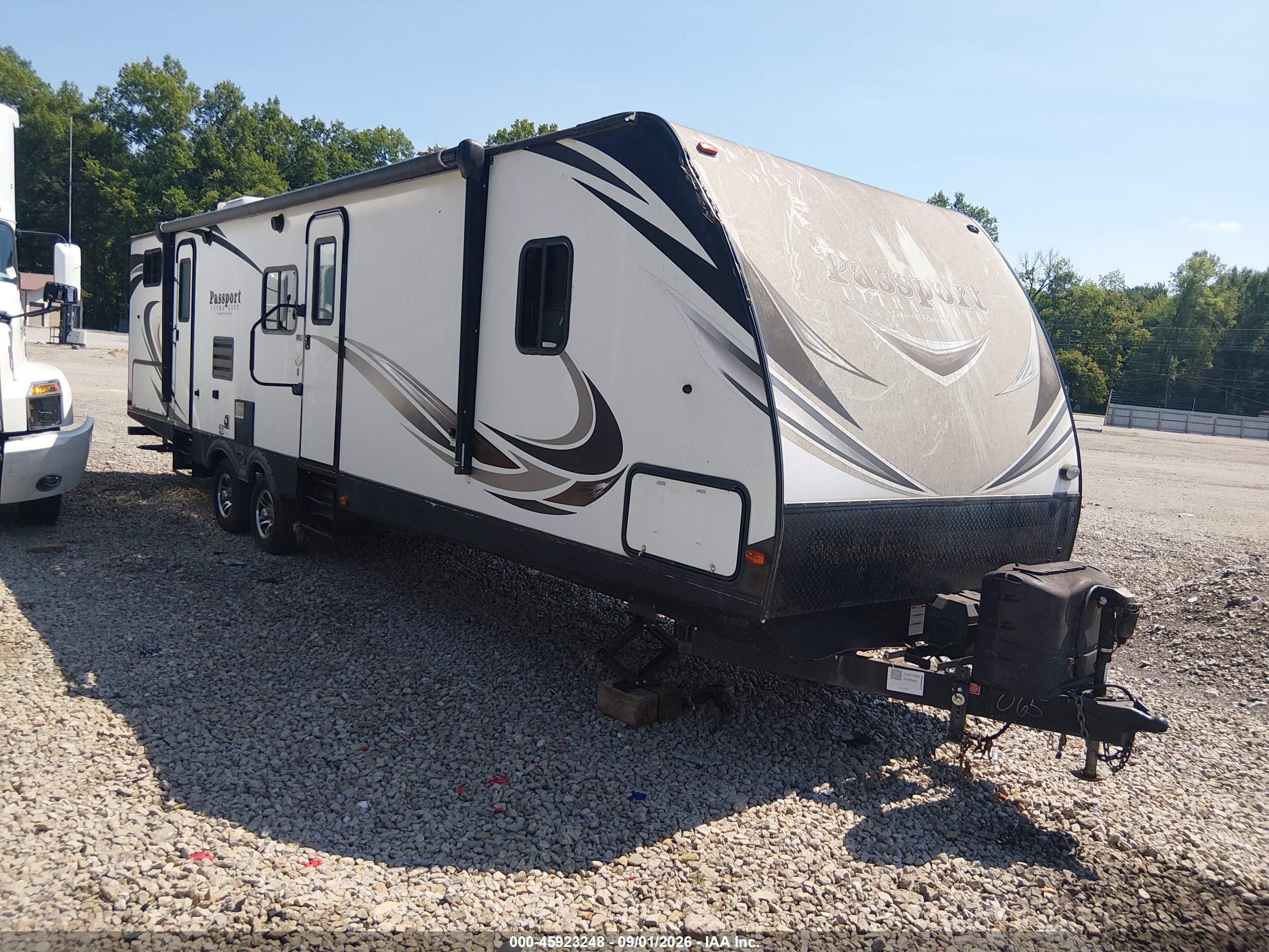 2017 Keystone Rv Passport VIN 4YDT33523HT416065 IAAI salvage auction — Front End, Salvage (Ohio), sold $3,550 on 2026-09-17 (photo 1)