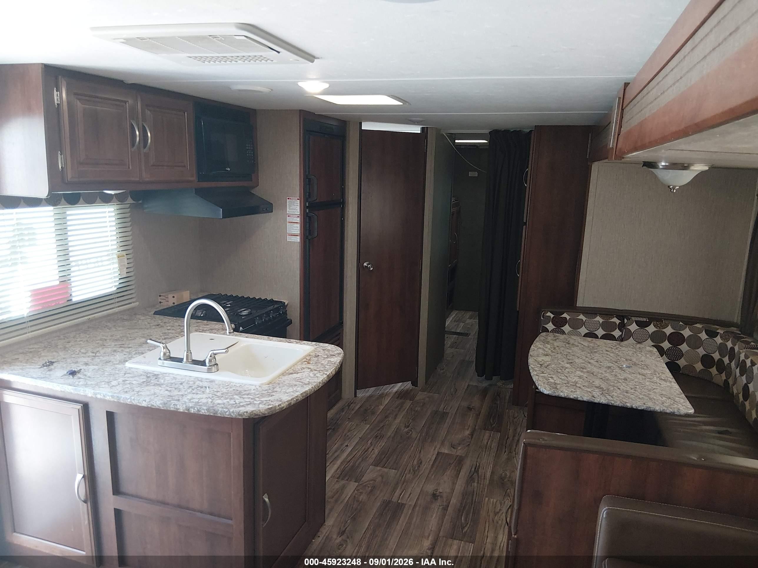 2017 Keystone Rv Passport VIN 4YDT33523HT416065 IAAI salvage auction — Front End, Salvage (Ohio), sold $3,550 on 2026-09-17 (photo 5)