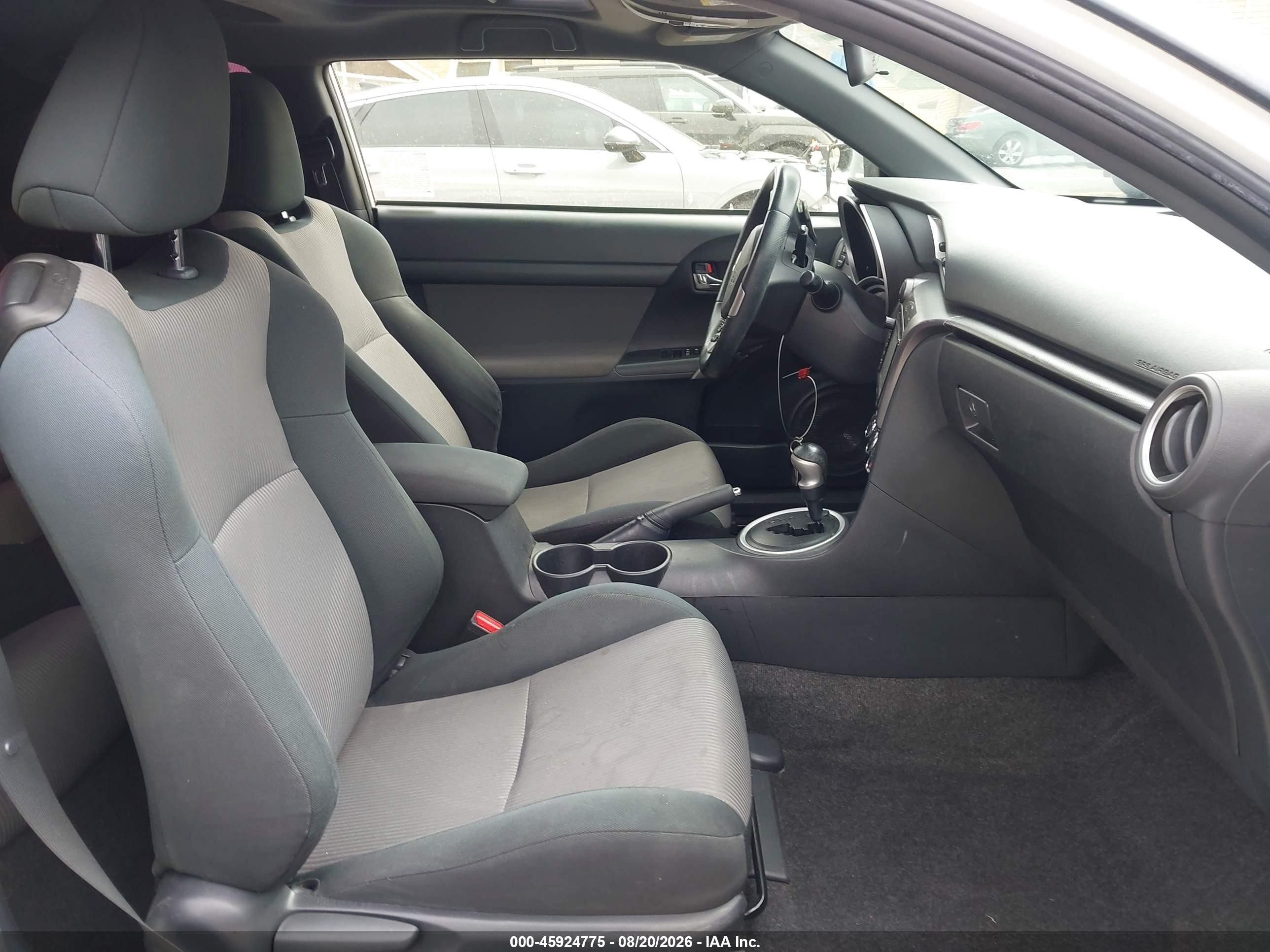 2016 Scion Tc VIN JTKJF5C71GJ015158 IAAI salvage auction — Unknown, Salvage (California), sold $1,700 on 2026-09-08 (photo 5)