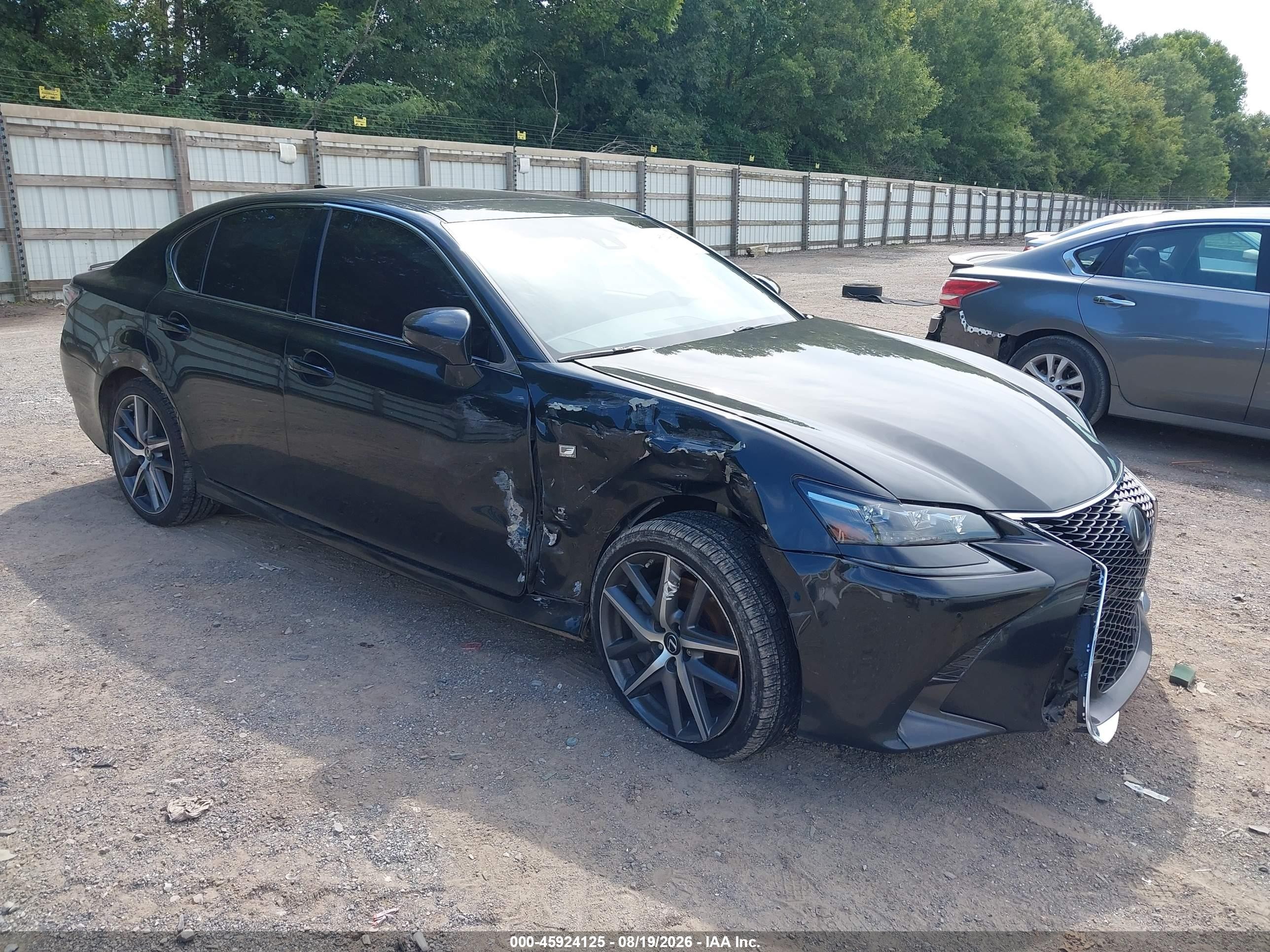 2019 Lexus GS 350 VIN JTHCZ1BL0KA010734 — IAAI salvage auction photo