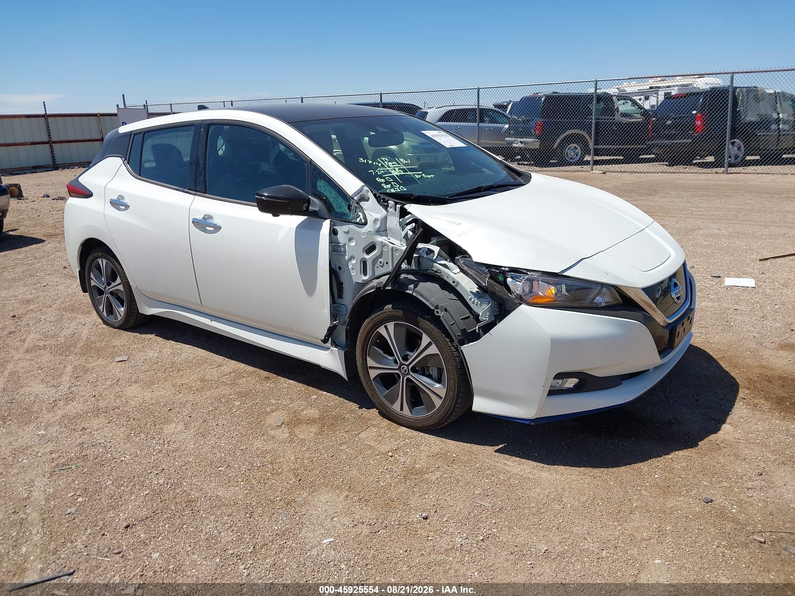 2022 Nissan Leaf VIN 1N4BZ1DV1NC558087 IAAI salvage auction — Side, Salvage (Texas), sold $8,200 on 2026-09-19 (photo 1)