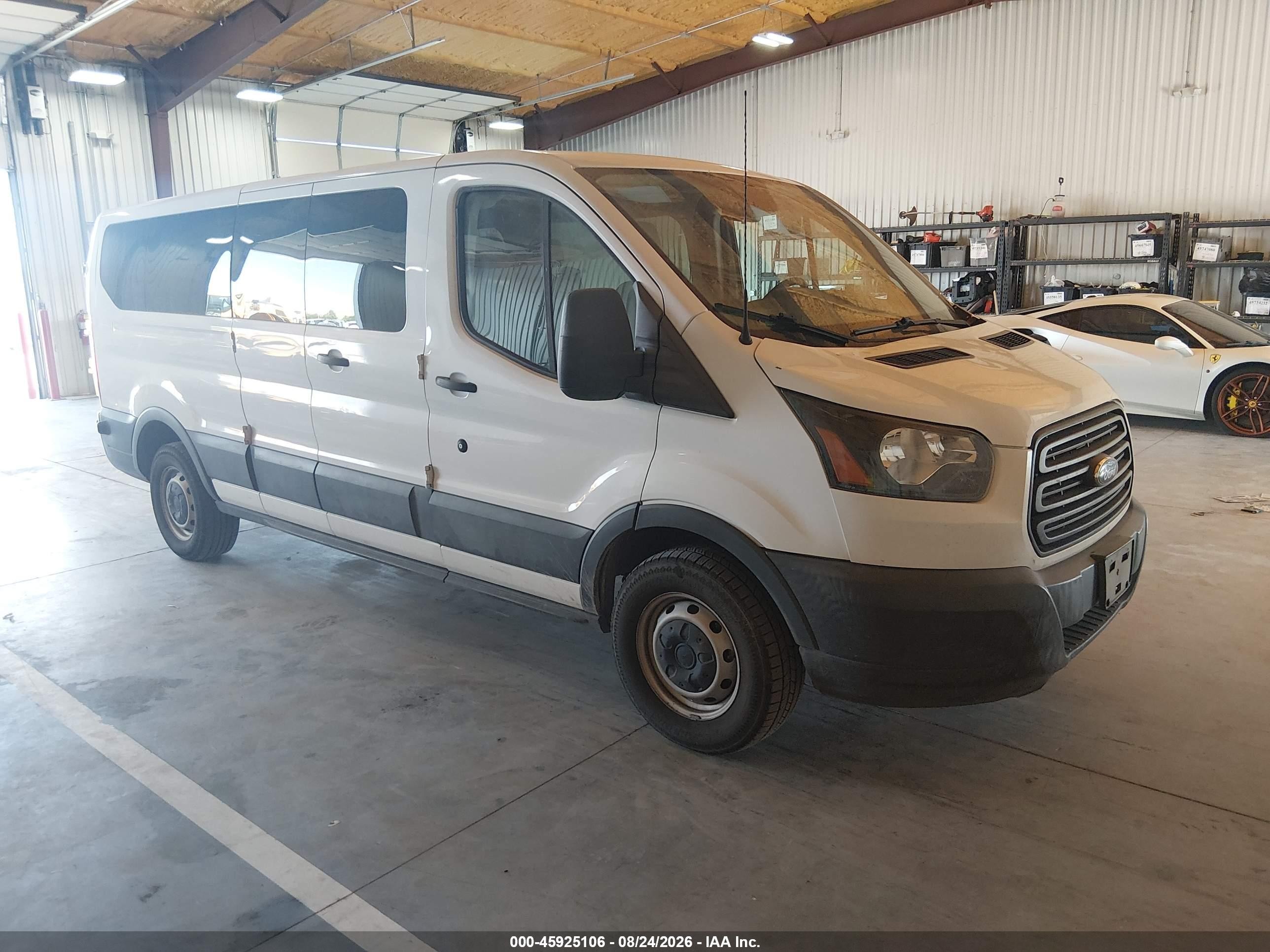 2018 Ford Transit-350 VIN 1FBZX2ZM8JKB52798 — IAAI salvage auction photo