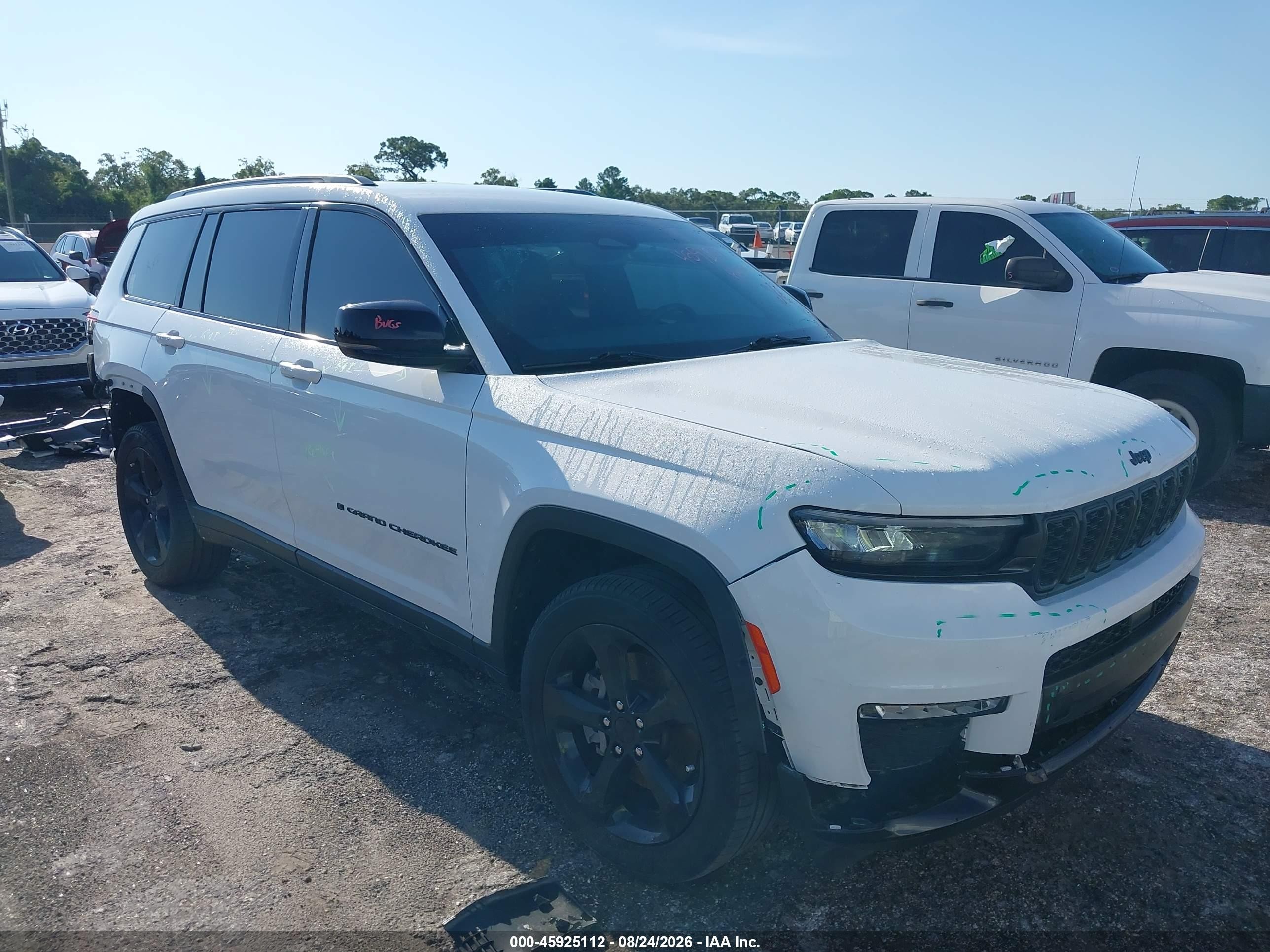 2024 Jeep Grand Cherokee L VIN 1C4RJJBG2R8546348 — IAAI salvage auction photo