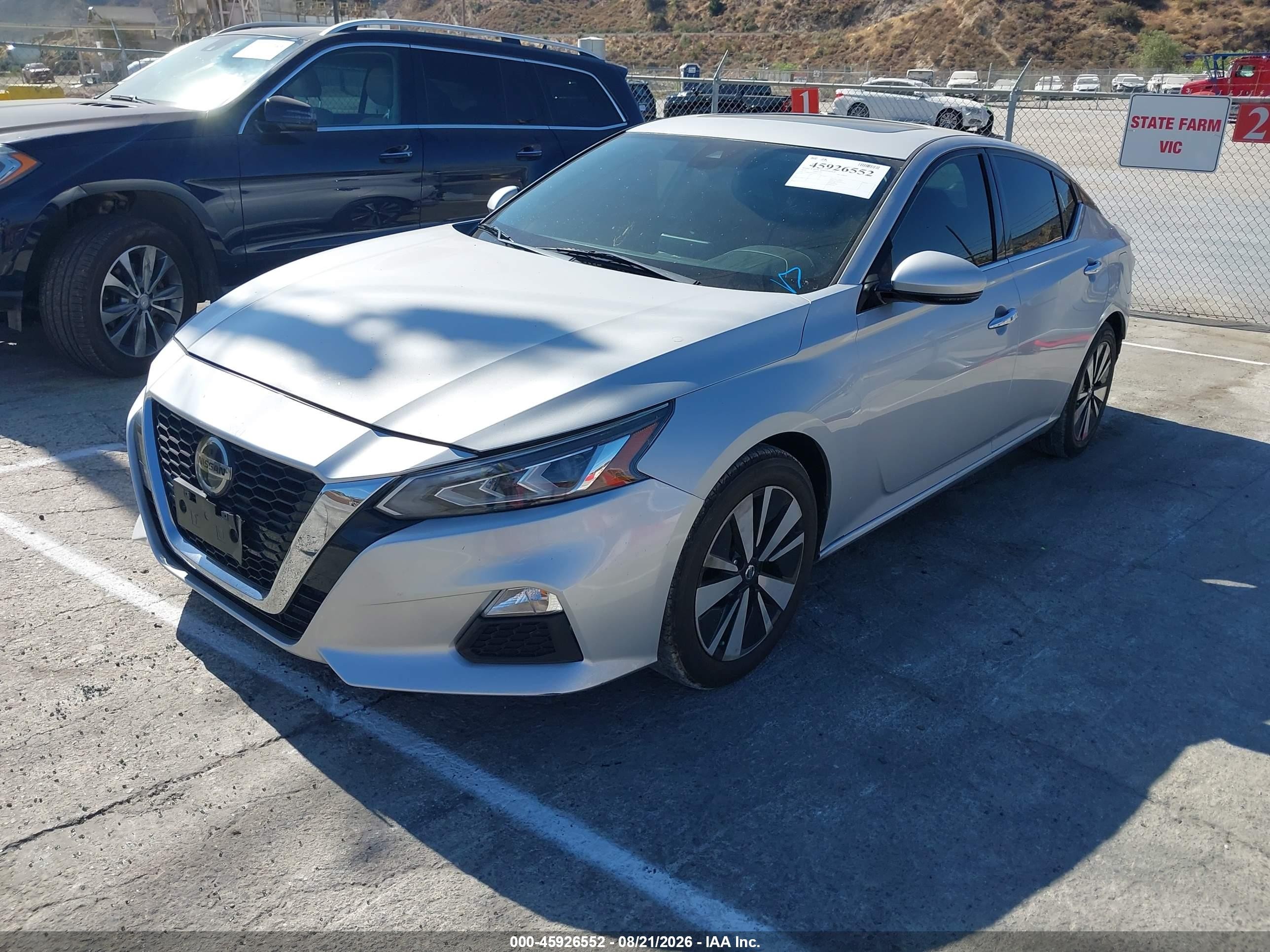 2019 Nissan Altima VIN 1N4BL4EV6KN311391 IAAI salvage auction — Rear End, Salvage (California), sold $4,550 on 2026-09-13 (photo 2)