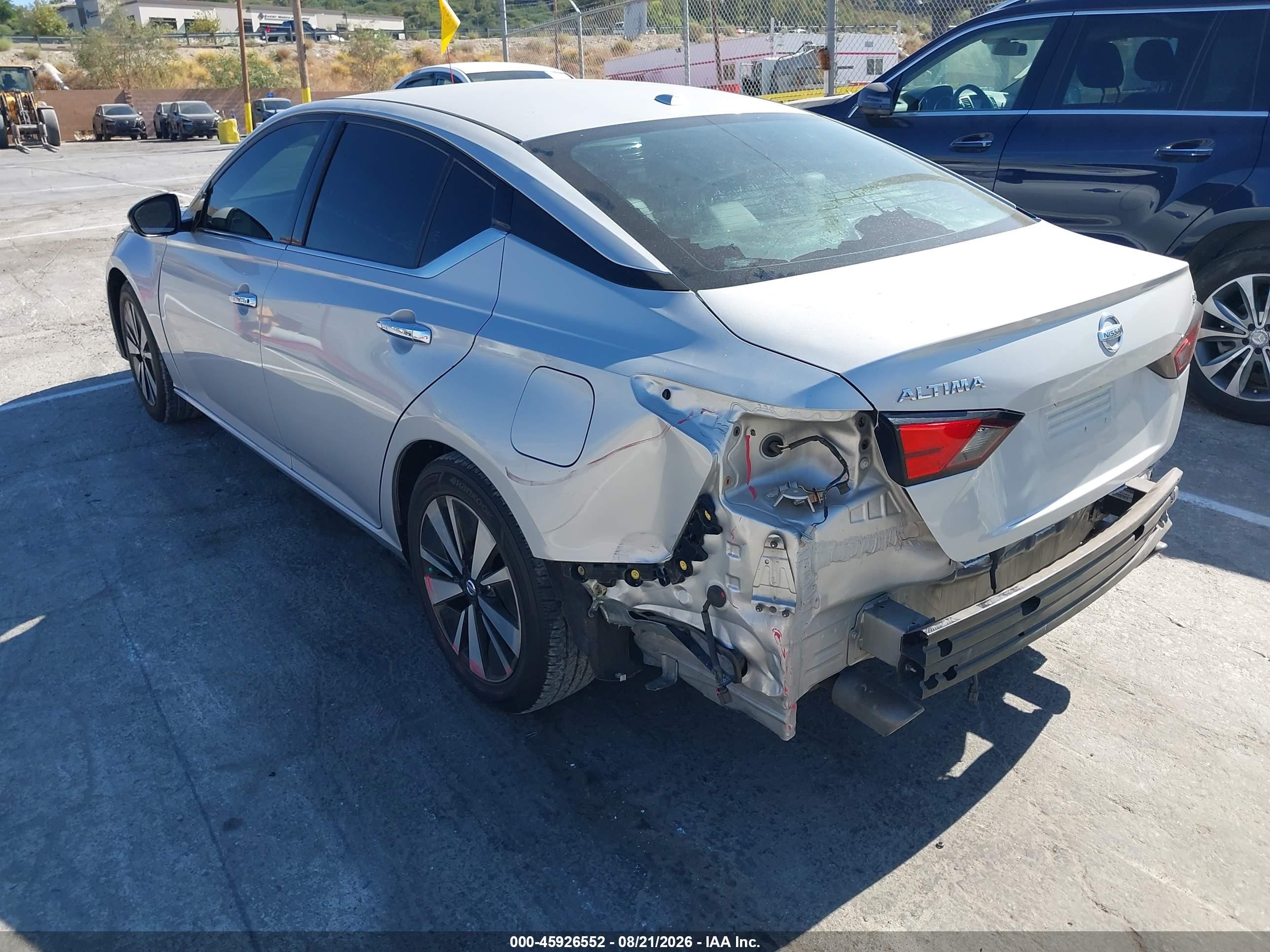 2019 Nissan Altima VIN 1N4BL4EV6KN311391 IAAI salvage auction — Rear End, Salvage (California), sold $4,550 on 2026-09-13 (photo 3)