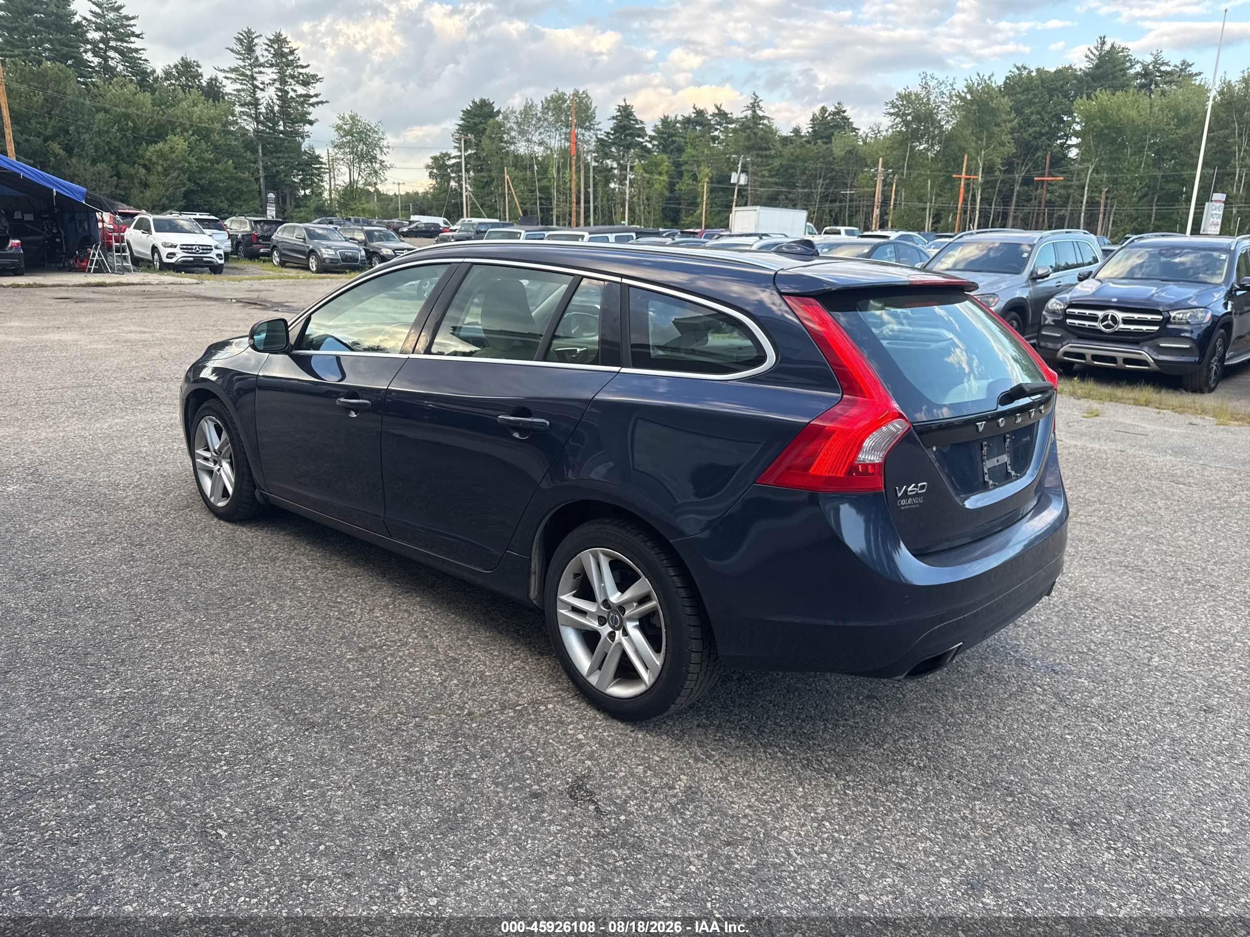 2015 Volvo V60 VIN YV140MEK6F1254733 IAAI salvage auction — Normal Wear, Clear (Rhode Island), sold $1,350 on 2026-09-09 (photo 3)