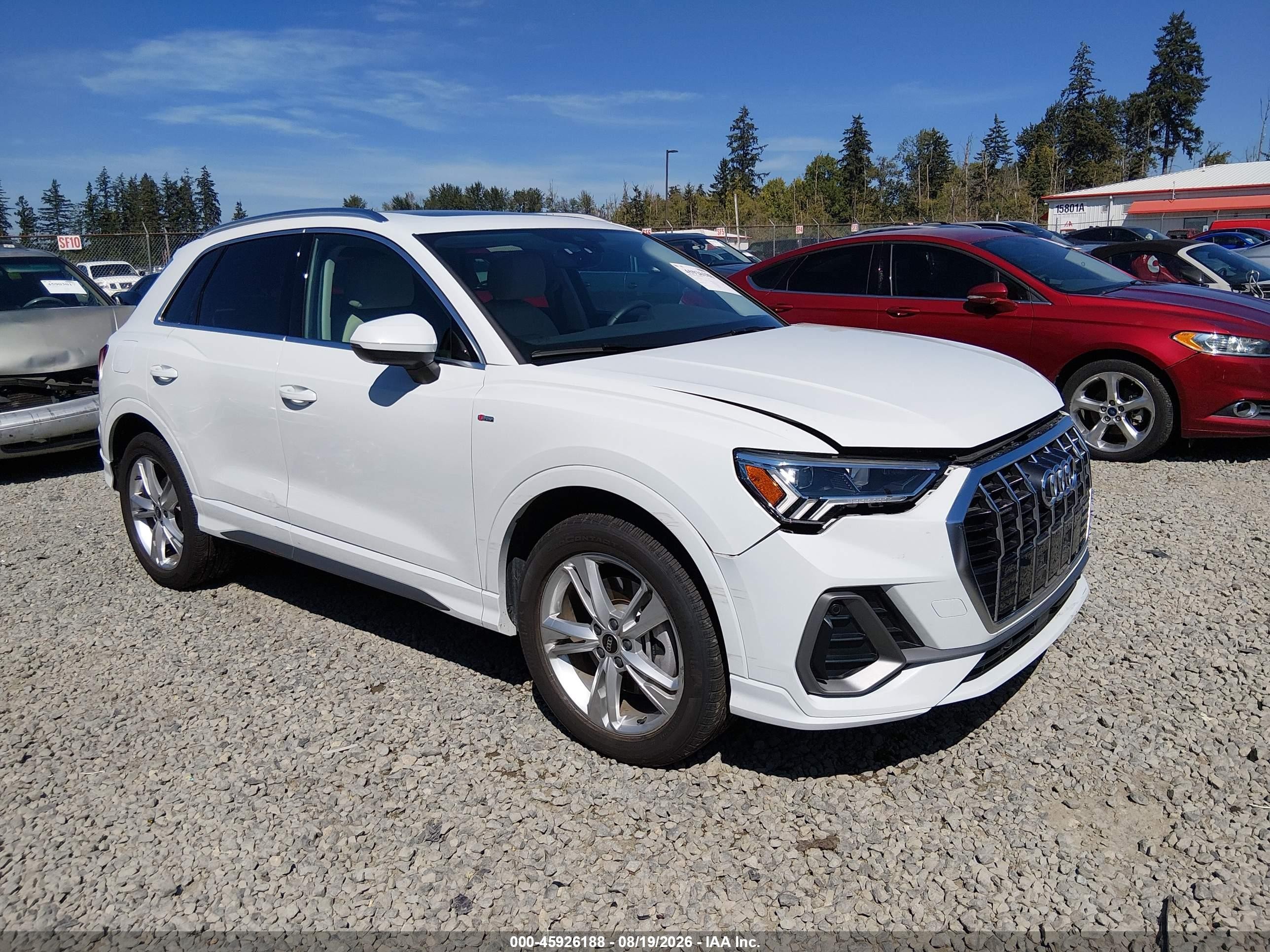 2022 Audi Q3 VIN WA1EECF39N1123673 — IAAI salvage auction photo