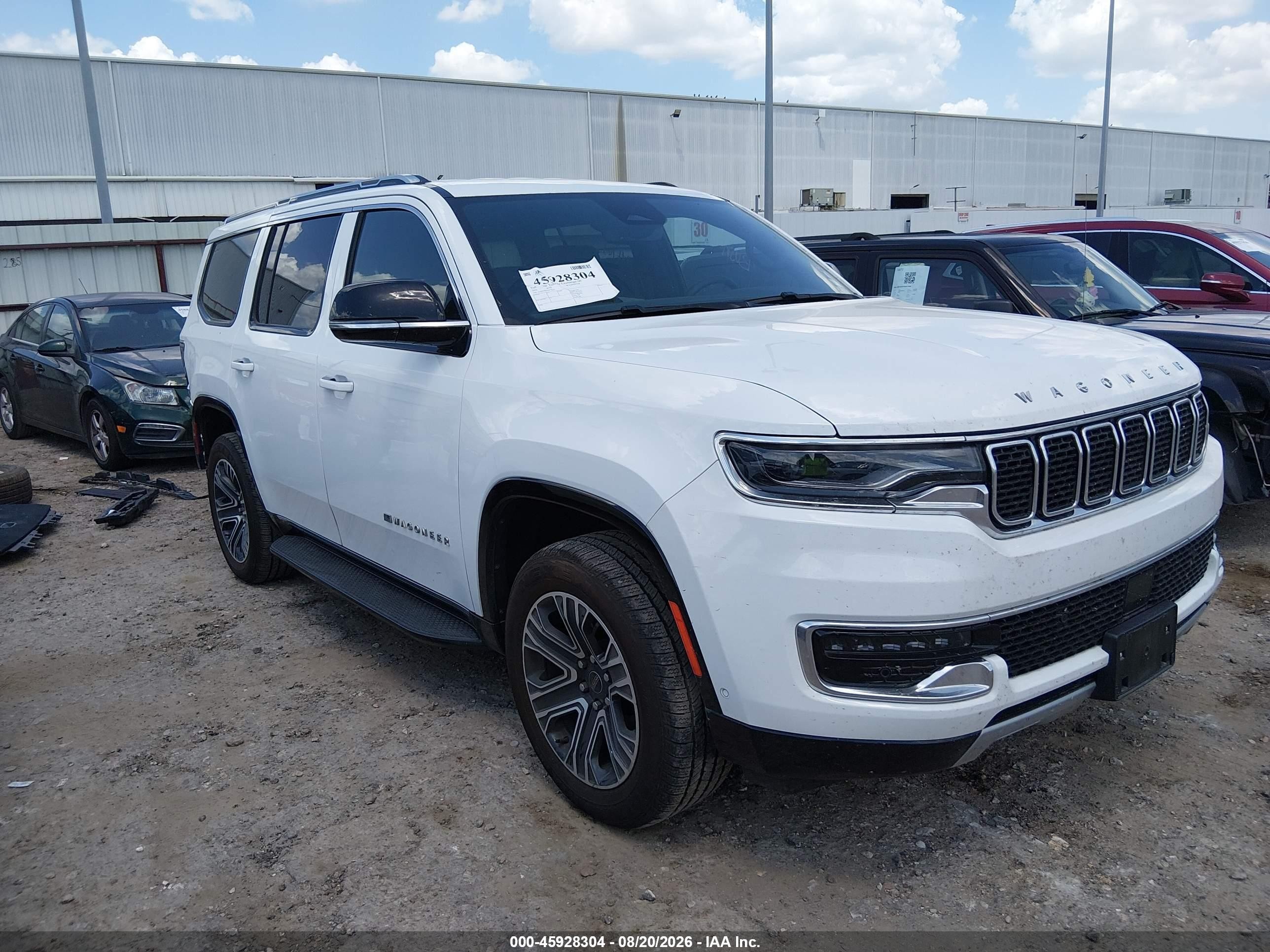 2025 Jeep Wagoneer VIN 1C4SJVBP7SS510334 — IAAI salvage auction photo
