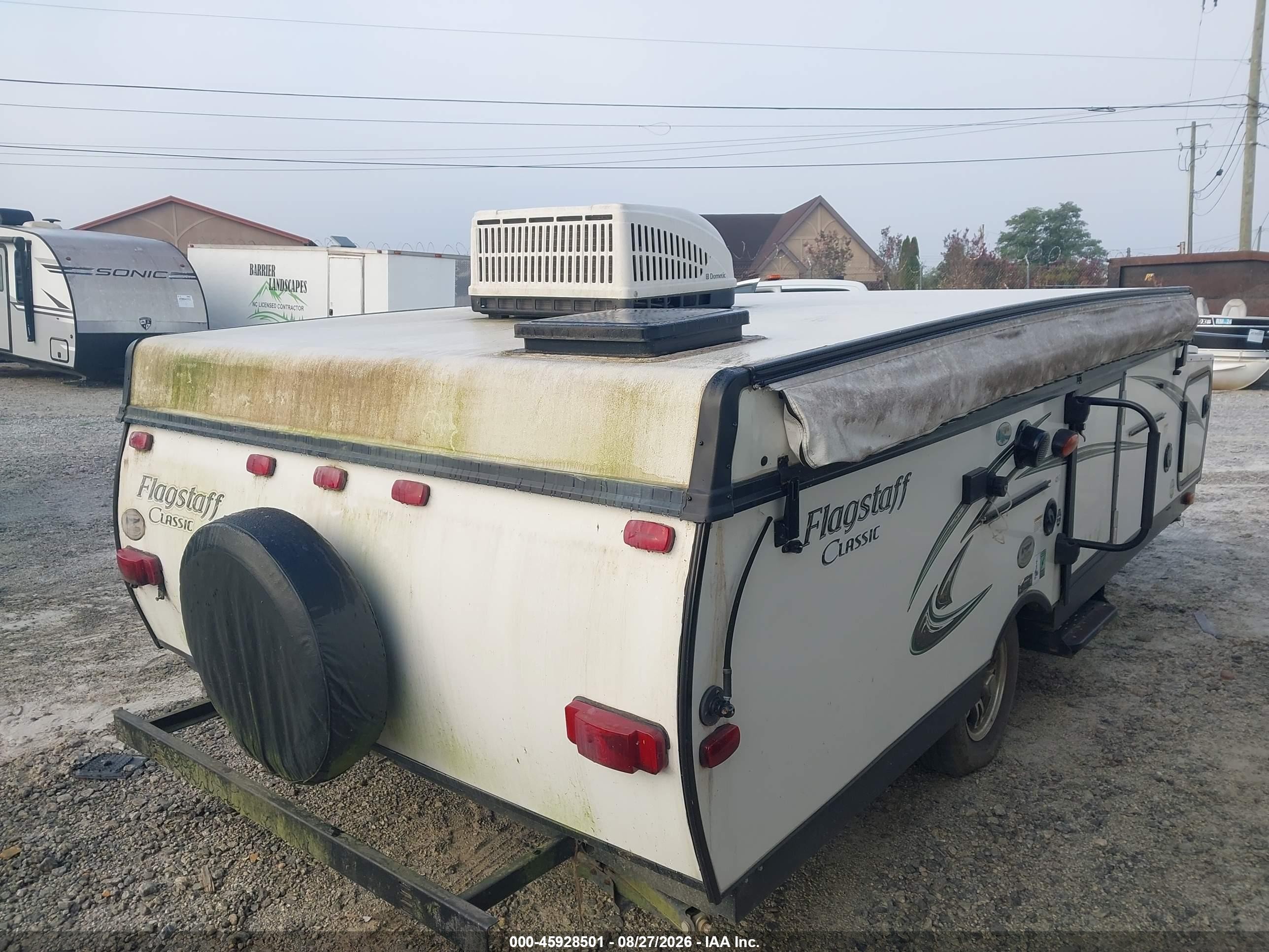 2015 Flagstaff Other VIN 4X4CFS615FD174729 IAAI salvage auction — Water/Flood, Salvage (North Carolina), sold $525 on 2026-09-18 (photo 4)