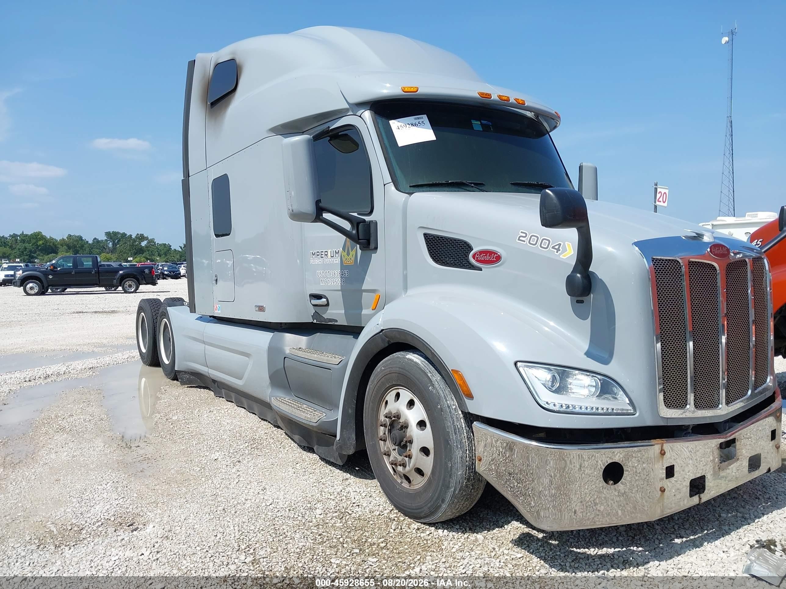 2020 Peterbilt 579 VIN 1XPBDP9X6LD718525 IAAI salvage auction — Burn Interior, Junk Bill Of Sale Mv2459 (Wisconsin), sold $9,975 on 2026-10-02 (photo 1)