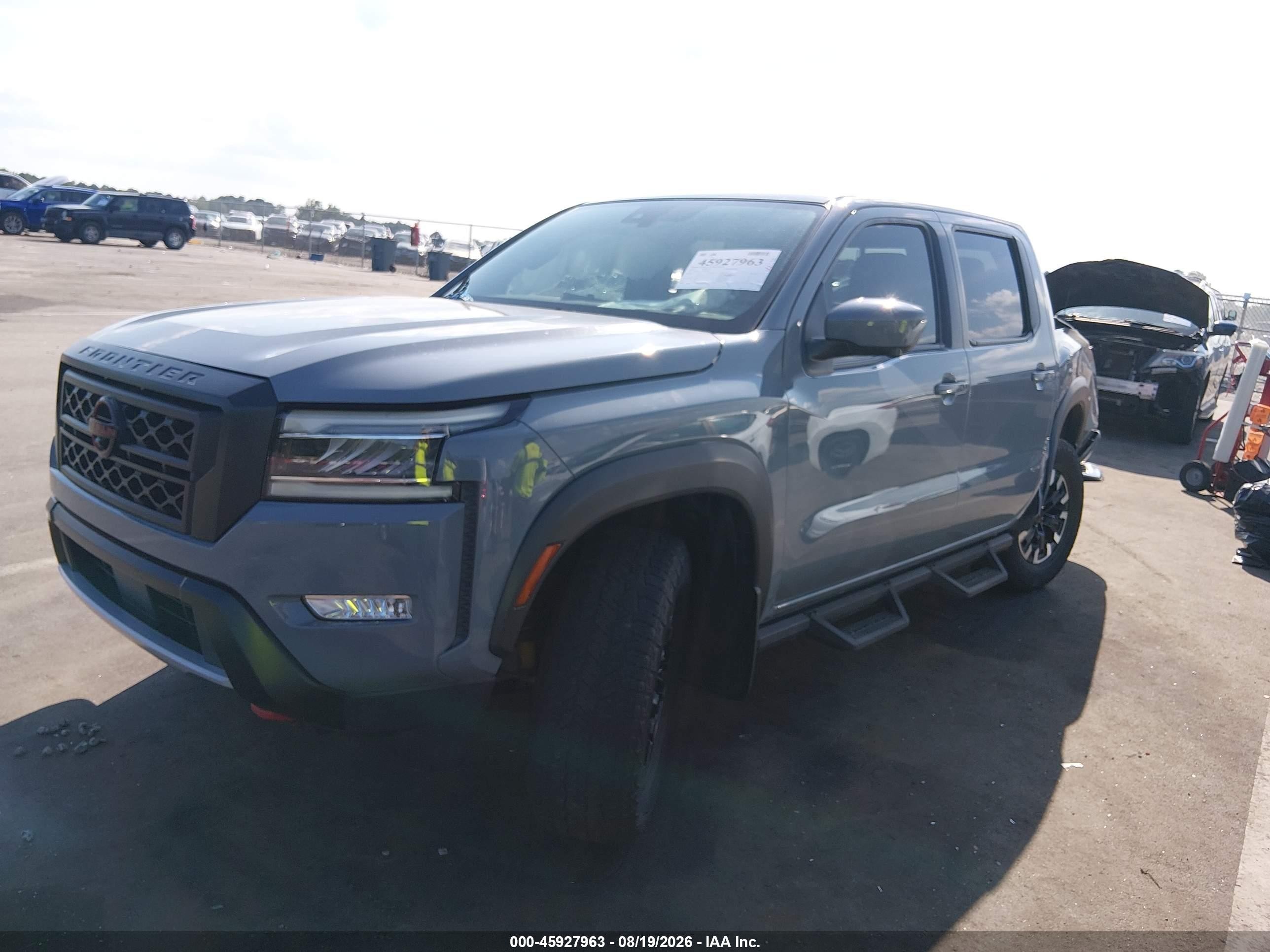 2022 Nissan Navara (frontier) VIN 1N6ED1EJ5NN601767 IAAI salvage auction — Side, Salvage (North Carolina), sold $4,600 on 2026-09-04 (photo 2)