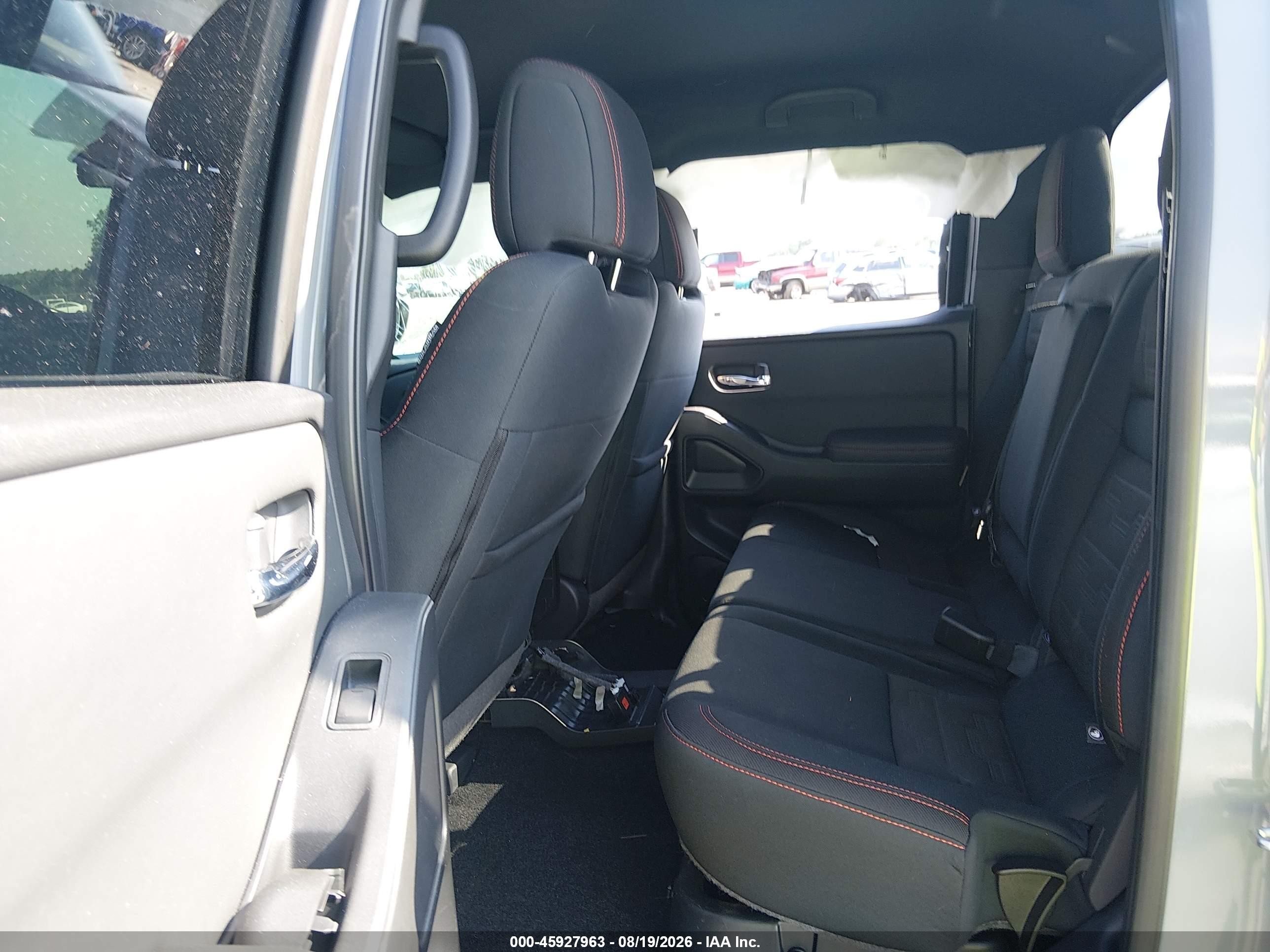 2022 Nissan Navara (frontier) VIN 1N6ED1EJ5NN601767 IAAI salvage auction — Side, Salvage (North Carolina), sold $4,600 on 2026-09-04 (photo 8)