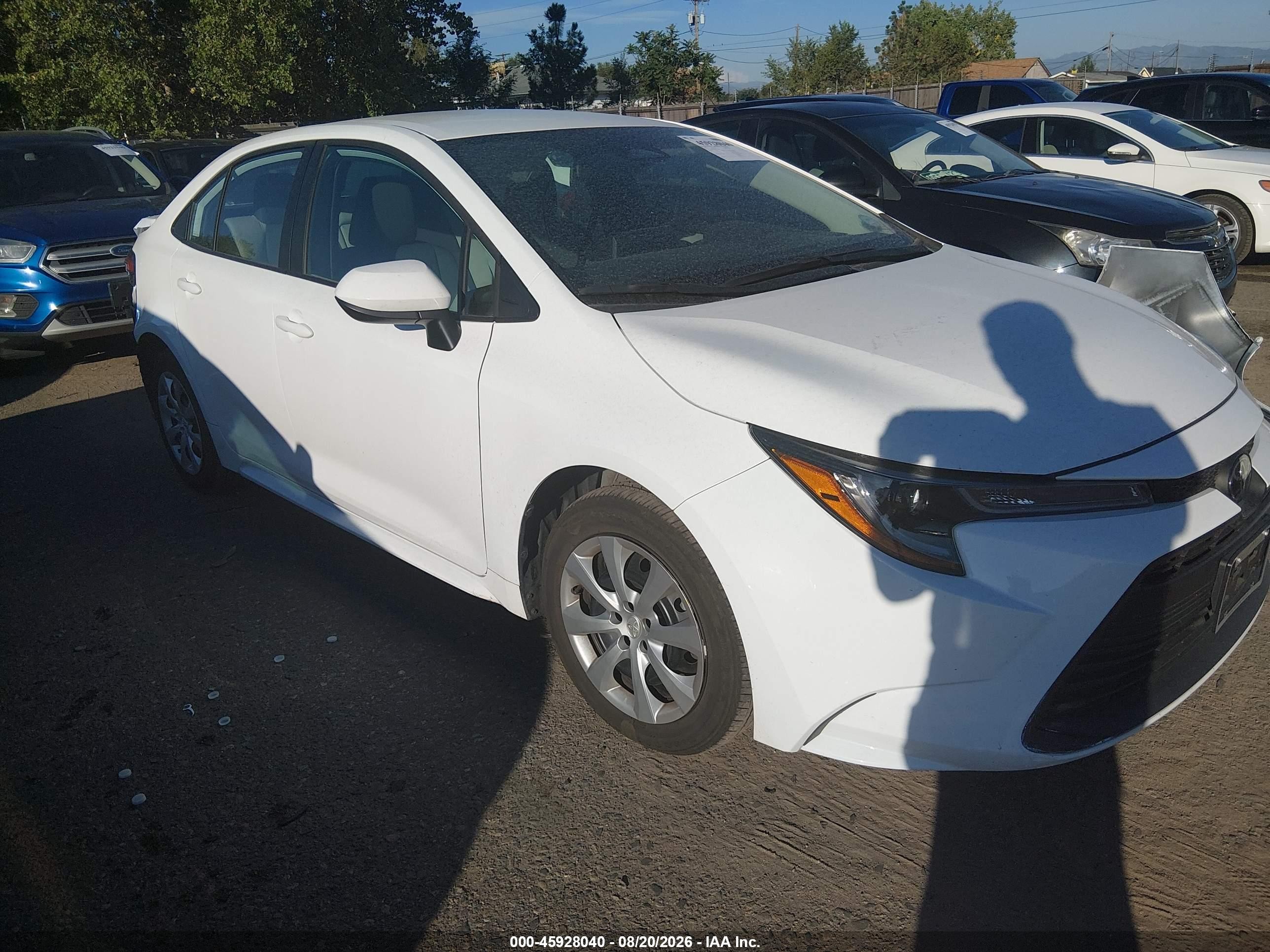 2025 Toyota Corolla VIN 5YFB4MDE1SP292132 — IAAI salvage auction photo