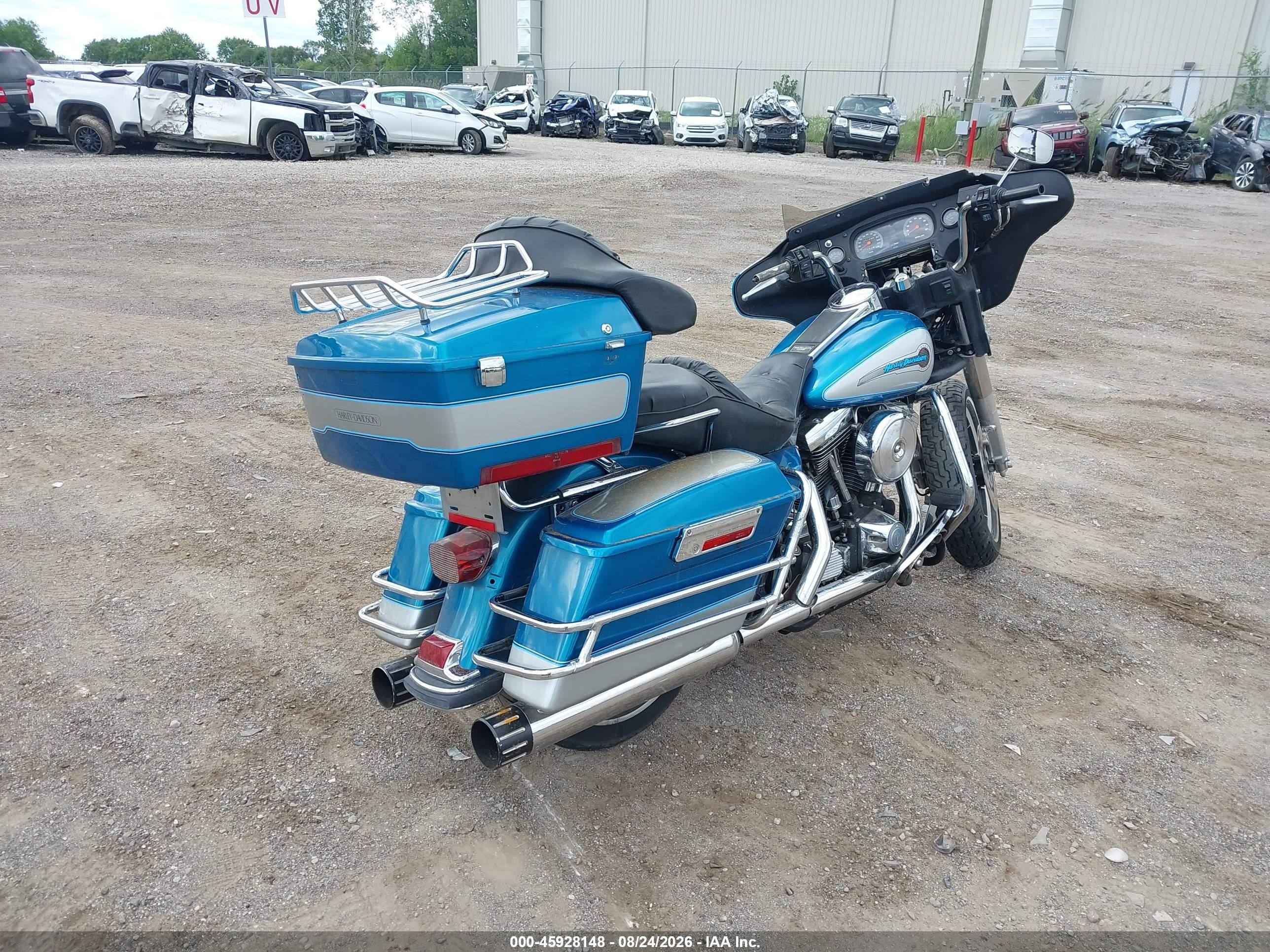 1995 Harley-davidson Electra glide VIN 1HD1DJL1XSY501306 IAAI salvage auction — Front End, Clear (Michigan), sold $750 on 2026-09-14 (photo 4)