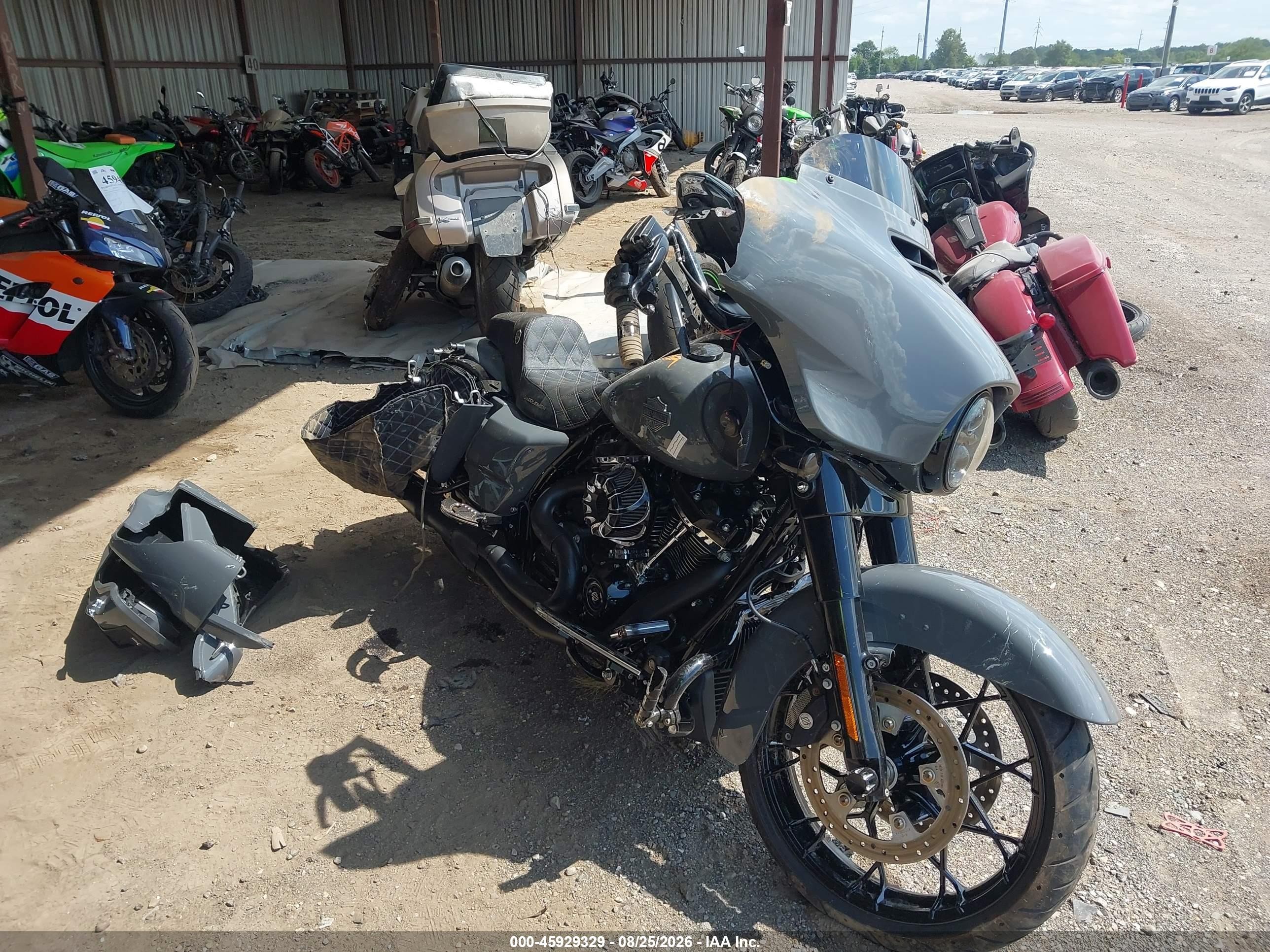 2022 Harley-Davidson FLHXS VIN 1HD1KRP11NB640276 — IAAI salvage auction photo