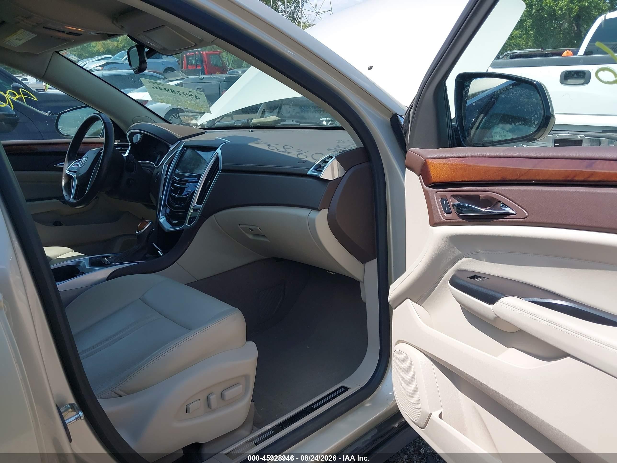 2014 Cadillac SRX VIN 3GYFNEE30ES651618 IAAI salvage auction — Unknown, Clear (Indiana), sold $4,800 on 2026-09-21 (photo 5)