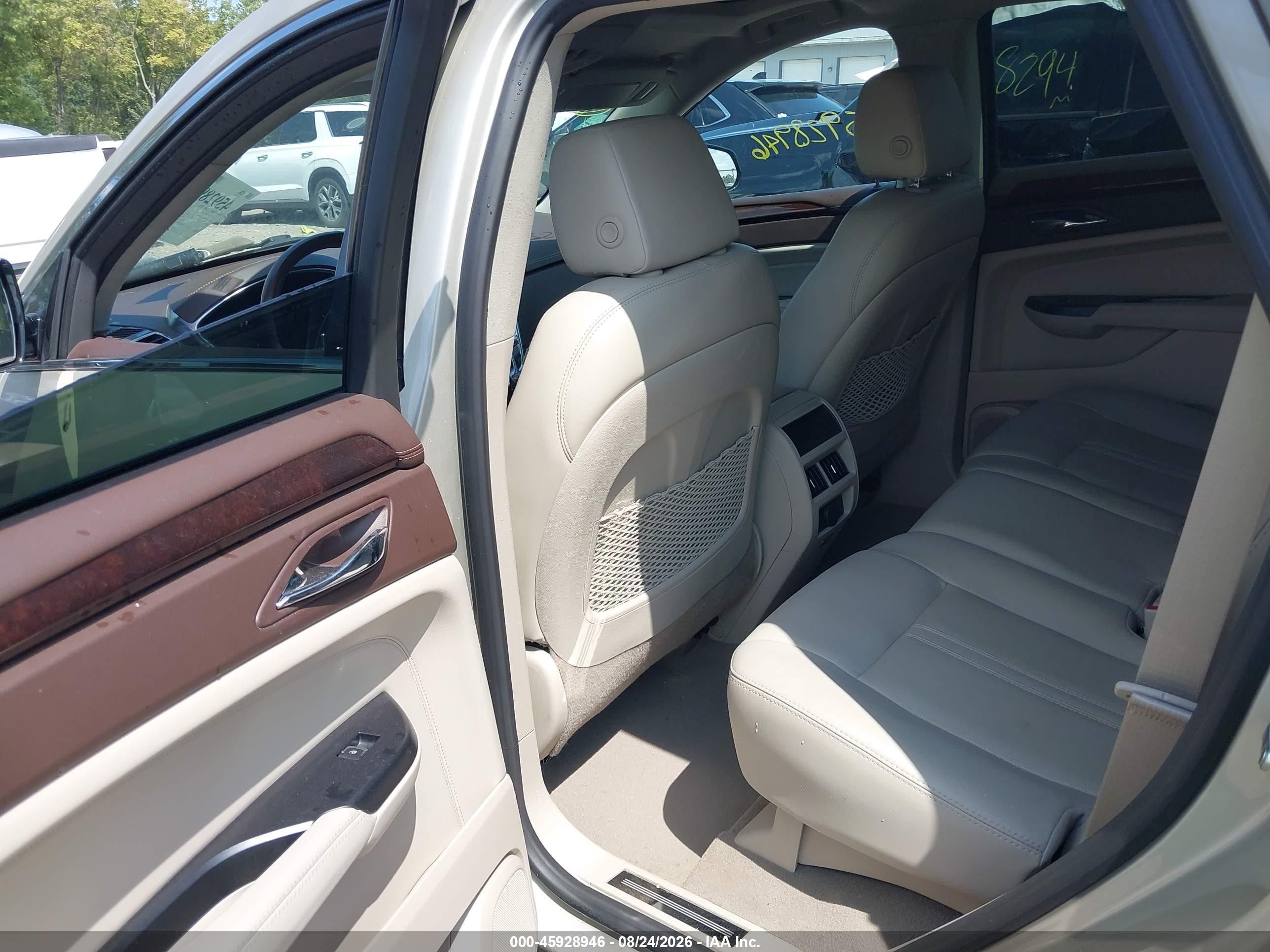 2014 Cadillac SRX VIN 3GYFNEE30ES651618 IAAI salvage auction — Unknown, Clear (Indiana), sold $4,800 on 2026-09-21 (photo 8)
