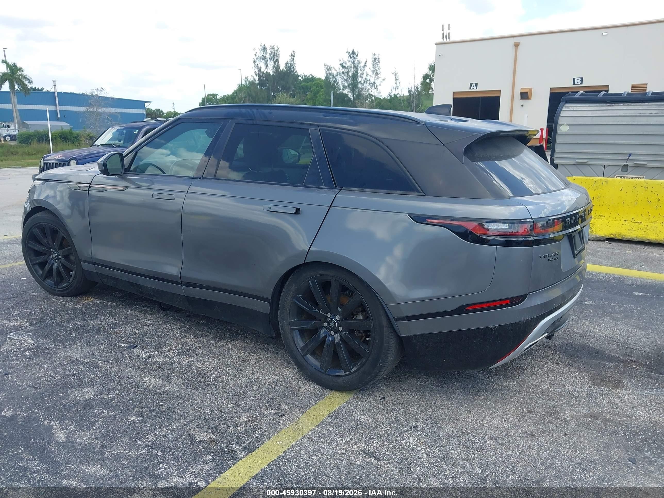 2020 Land rover Range rover velar VIN SALYK2FV6LA254010 IAAI salvage auction — Engine Damage, Clear (Georgia), sold $8,050 on 2026-08-27 (photo 3)