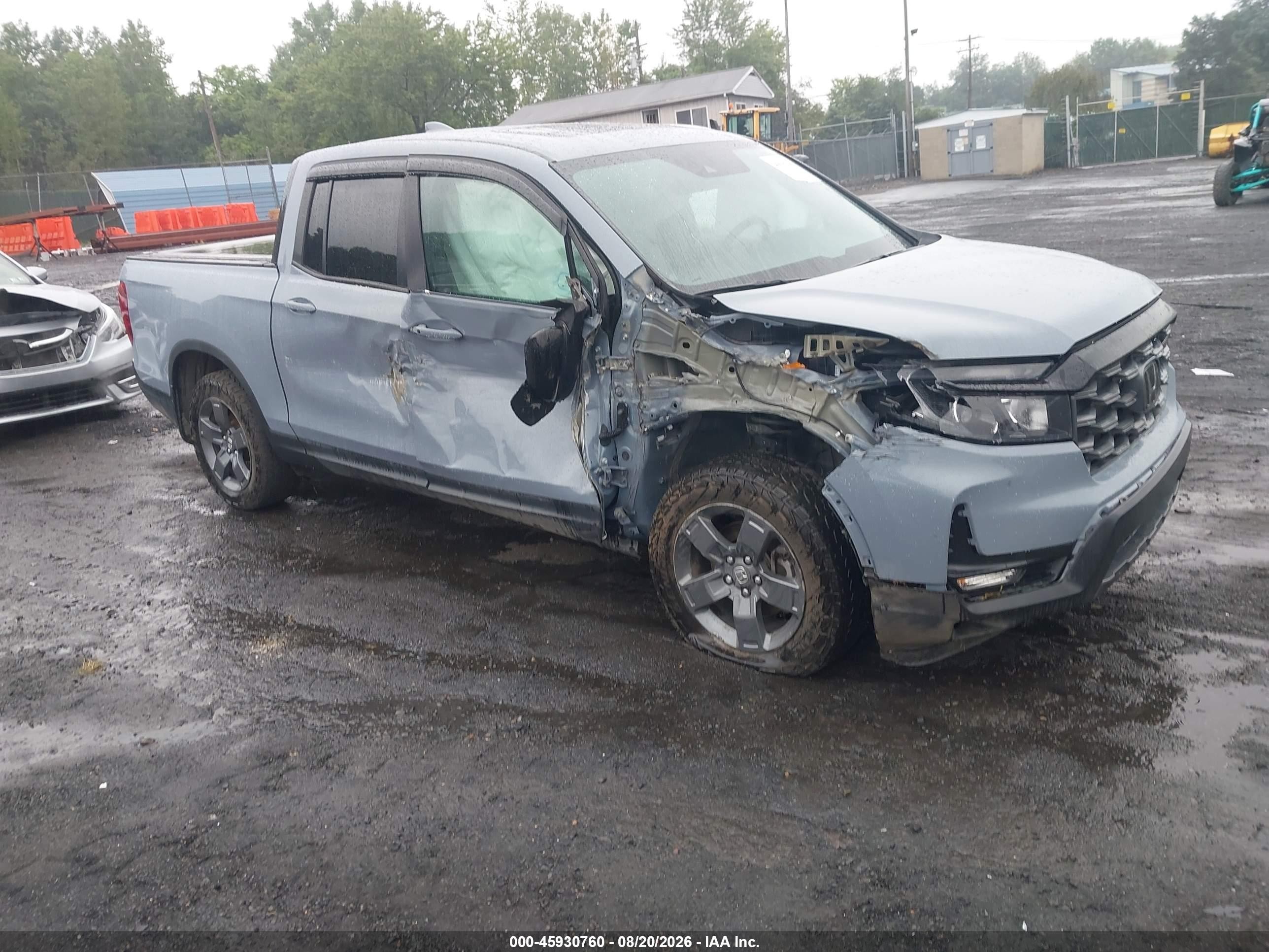 2025 Honda Ridgeline VIN 5FPYK3F62SB000409 — IAAI salvage auction photo
