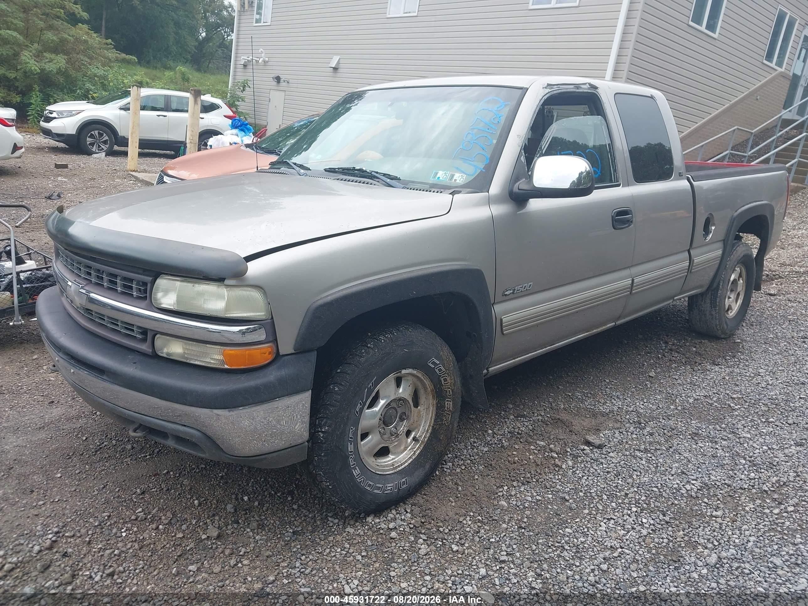 2000 Chevrolet Silverado 1500 VIN 1GCEK19T4YE221571 IAAI salvage auction — Normal Wear, Clear (Pennsylvania), sold $425 on 2026-09-08 (photo 2)