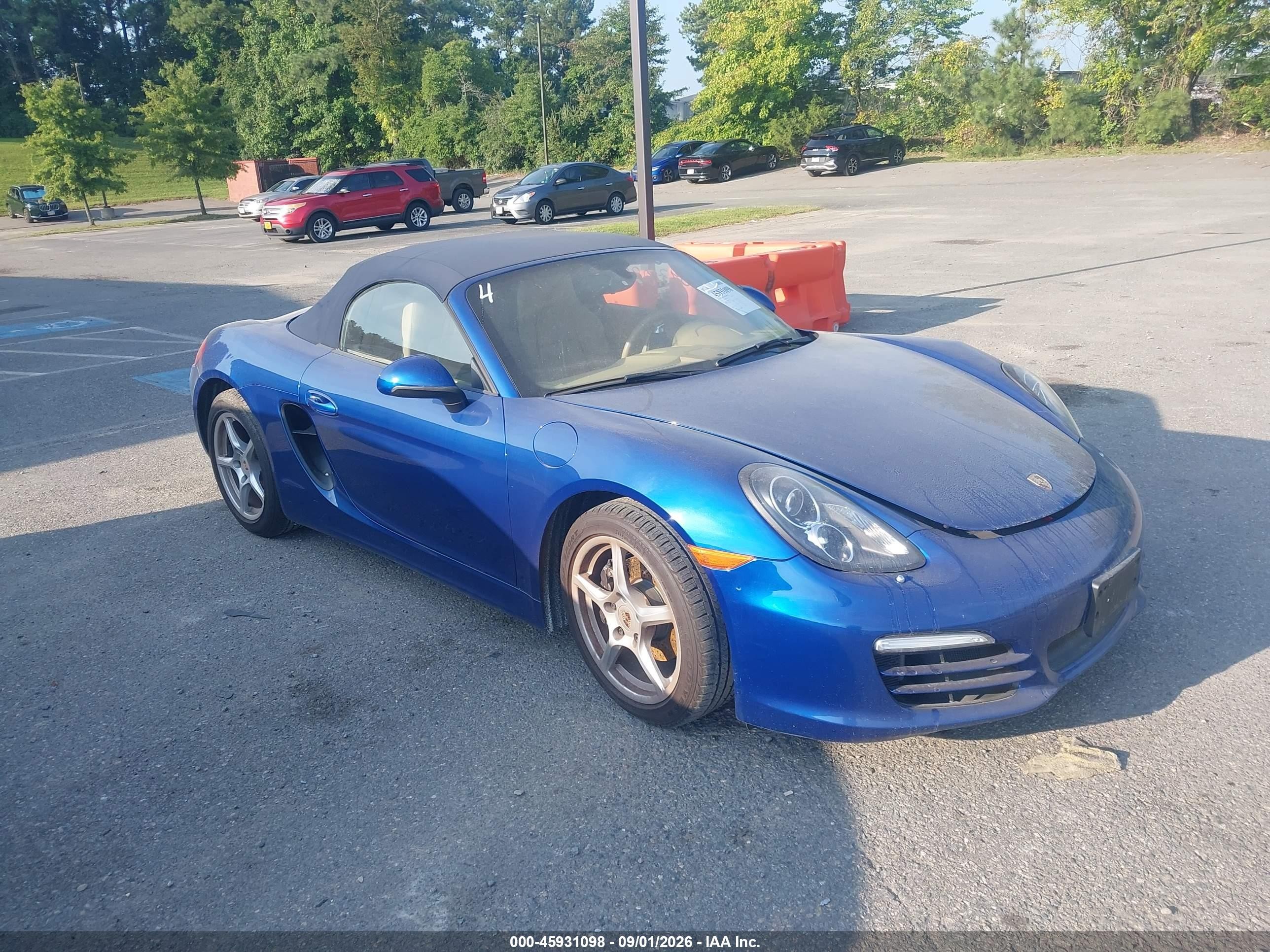 2013 Porsche Boxster VIN WP0CA2A86DS112080 — IAAI salvage auction photo