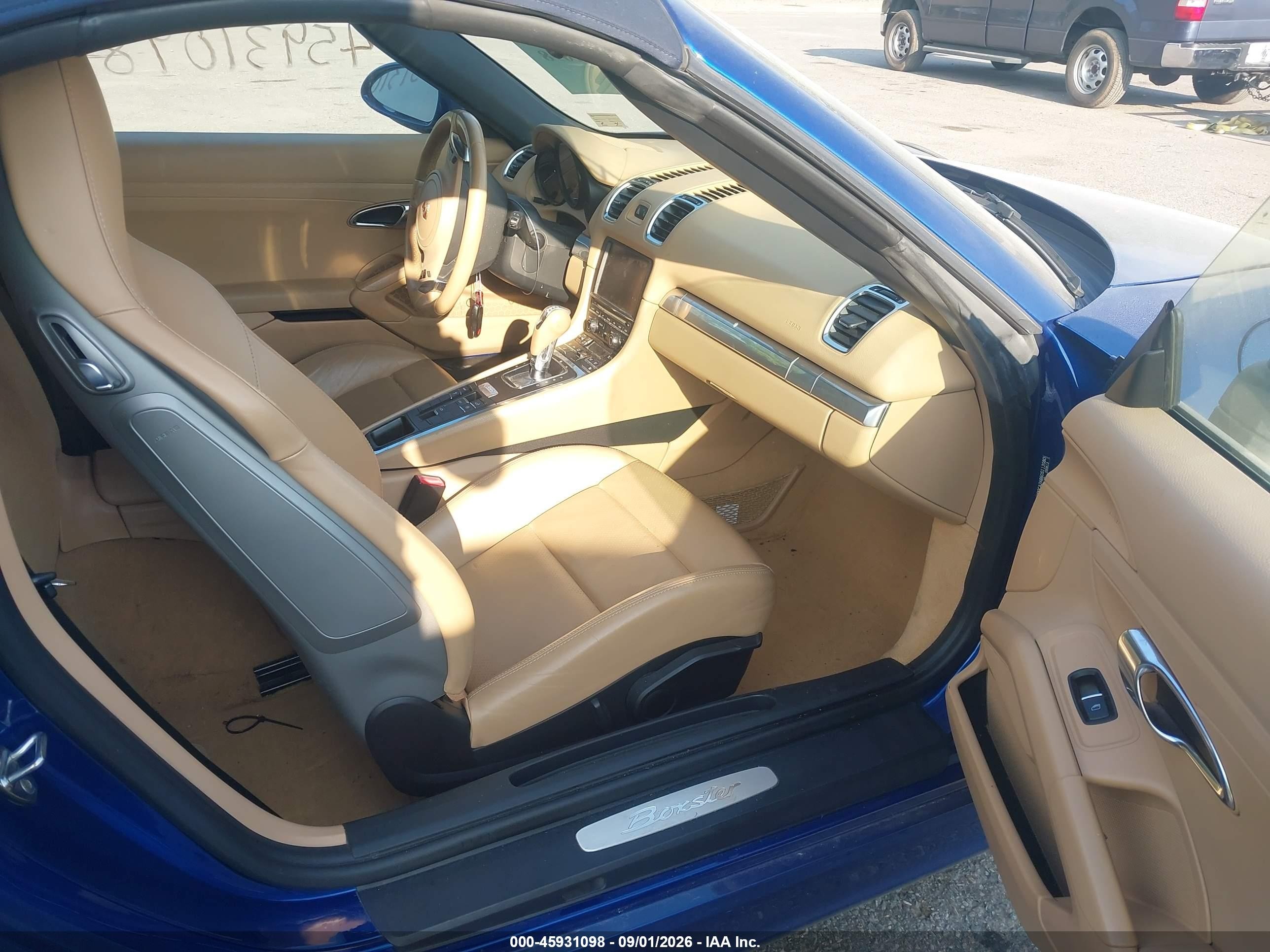 2013 Porsche Boxster VIN WP0CA2A86DS112080 IAAI salvage auction — Side, Salvage (Virginia), sold $8,800 on 2026-09-13 (photo 5)