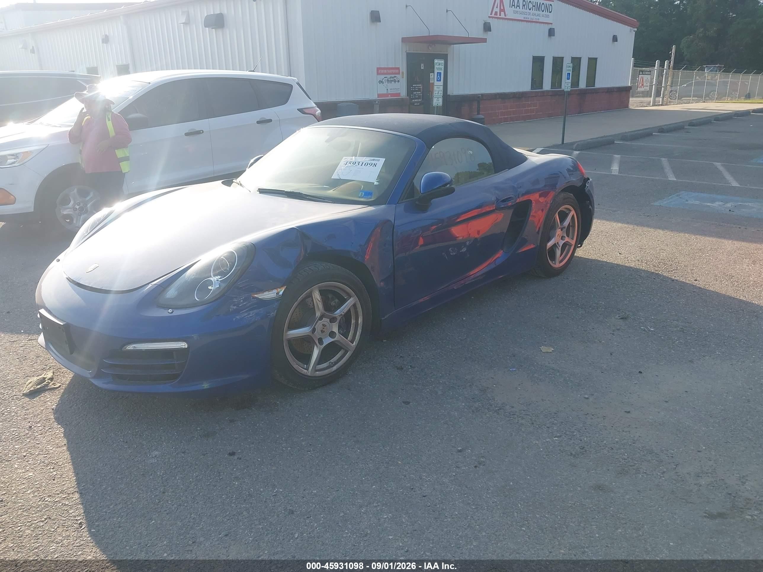 2013 Porsche Boxster VIN WP0CA2A86DS112080 IAAI salvage auction — Side, Salvage (Virginia), sold $8,800 on 2026-09-13 (photo 6)