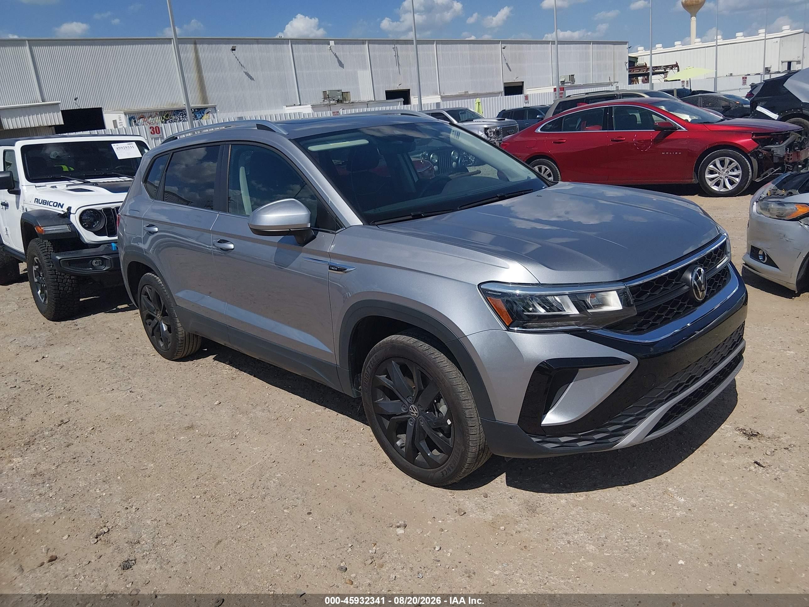 2024 Volkswagen Taos VIN 3VVEX7B21RM130776 — IAAI salvage auction photo