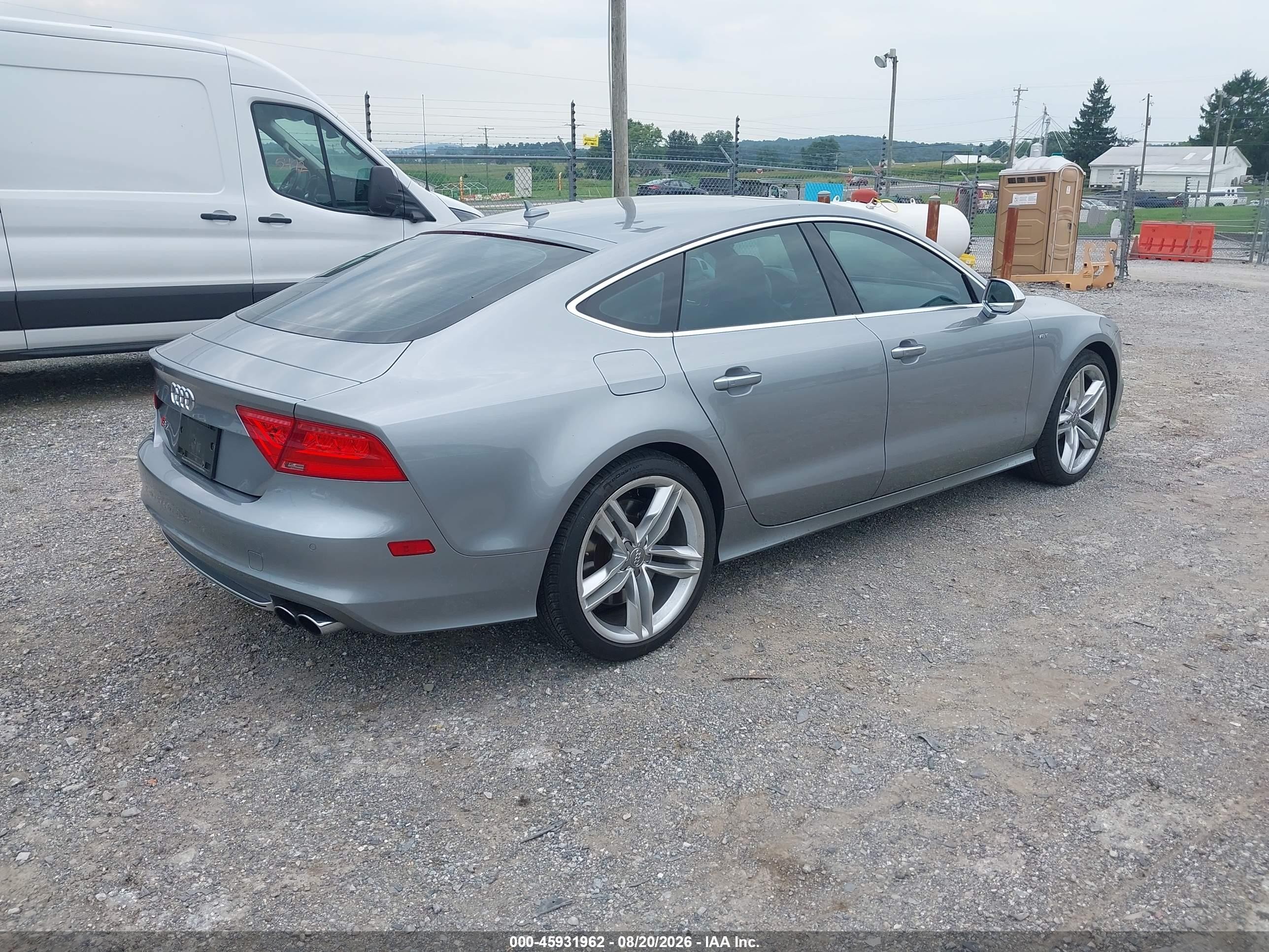 2015 Audi S7 VIN WAUW2AFC8FN003541 IAAI salvage auction — Front End, Salvage (Pennsylvania), sold $7,200 on 2026-09-13 (photo 4)