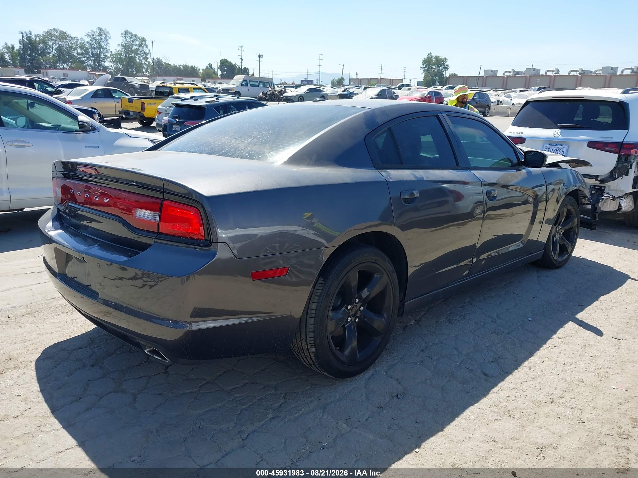 2013 Dodge Charger VIN 2C3CDXHG9DH628477 IAAI salvage auction — Unknown, Salvage (California), sold $450 on 2026-09-02 (photo 4)