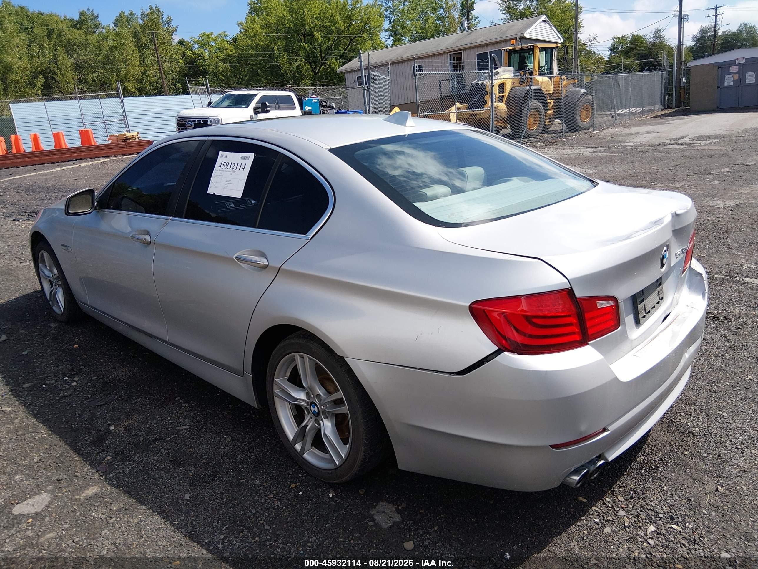 2011 BMW 5 series VIN WBAFR1C55BC737268 IAAI salvage auction — Rear End, Salvage (Pennsylvania), sold $350 on 2026-09-08 (photo 3)