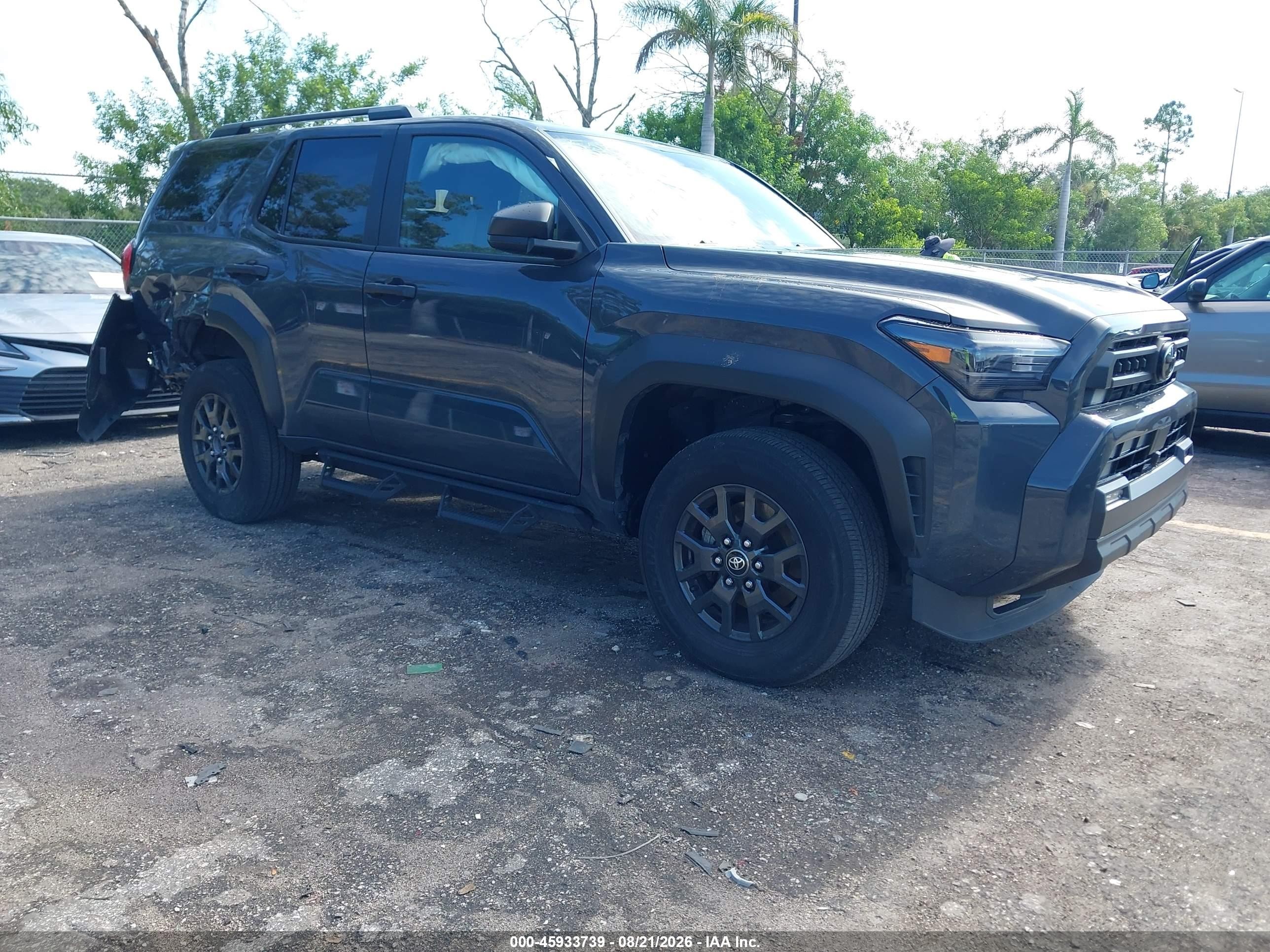 2026 Toyota 4Runner VIN JTEVA5BRXT5085587 — IAAI salvage auction photo