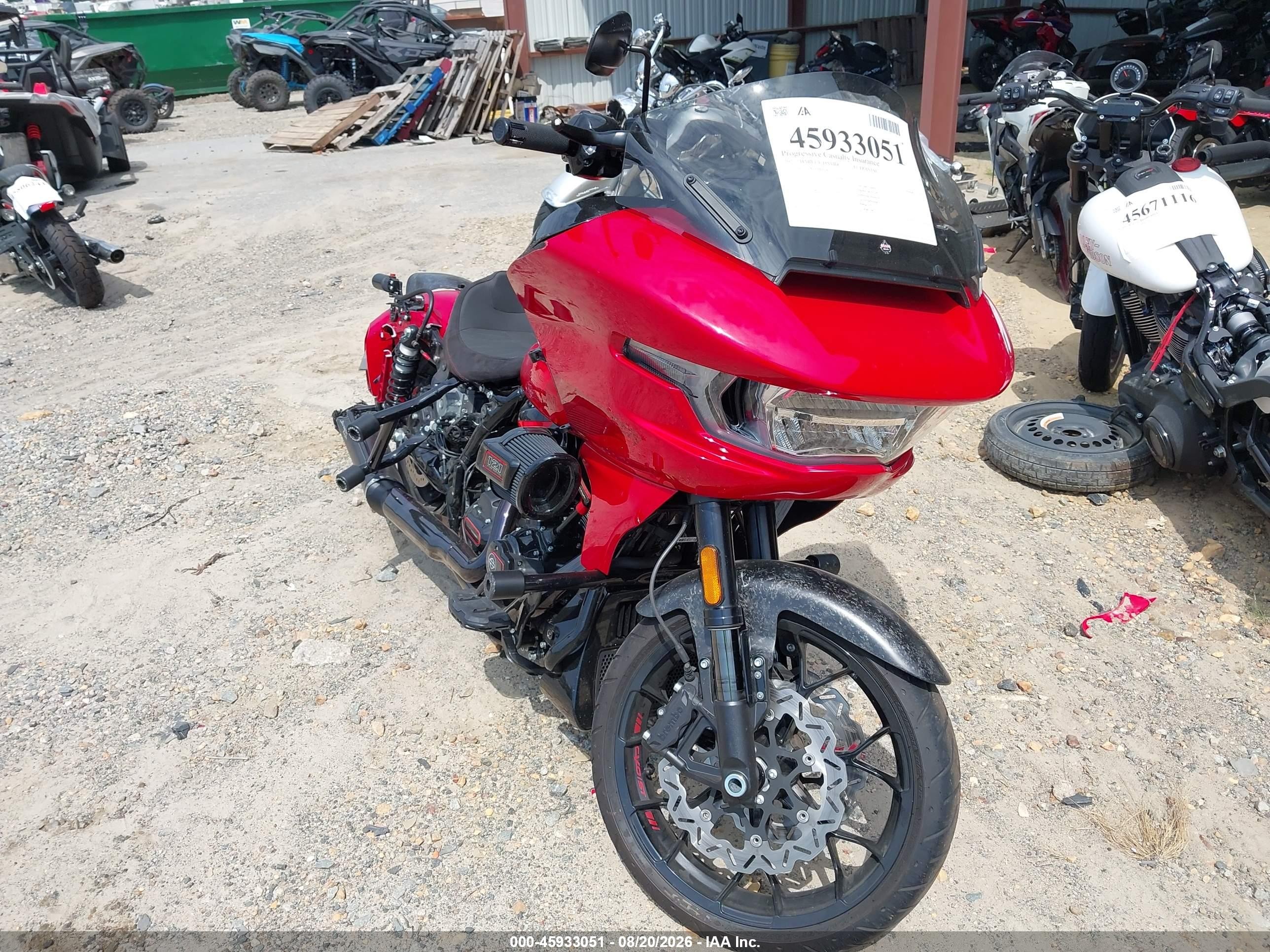 2025 Harley-Davidson FLTRXSTSE VIN 1HD1TL81XSB955677 — IAAI salvage auction photo