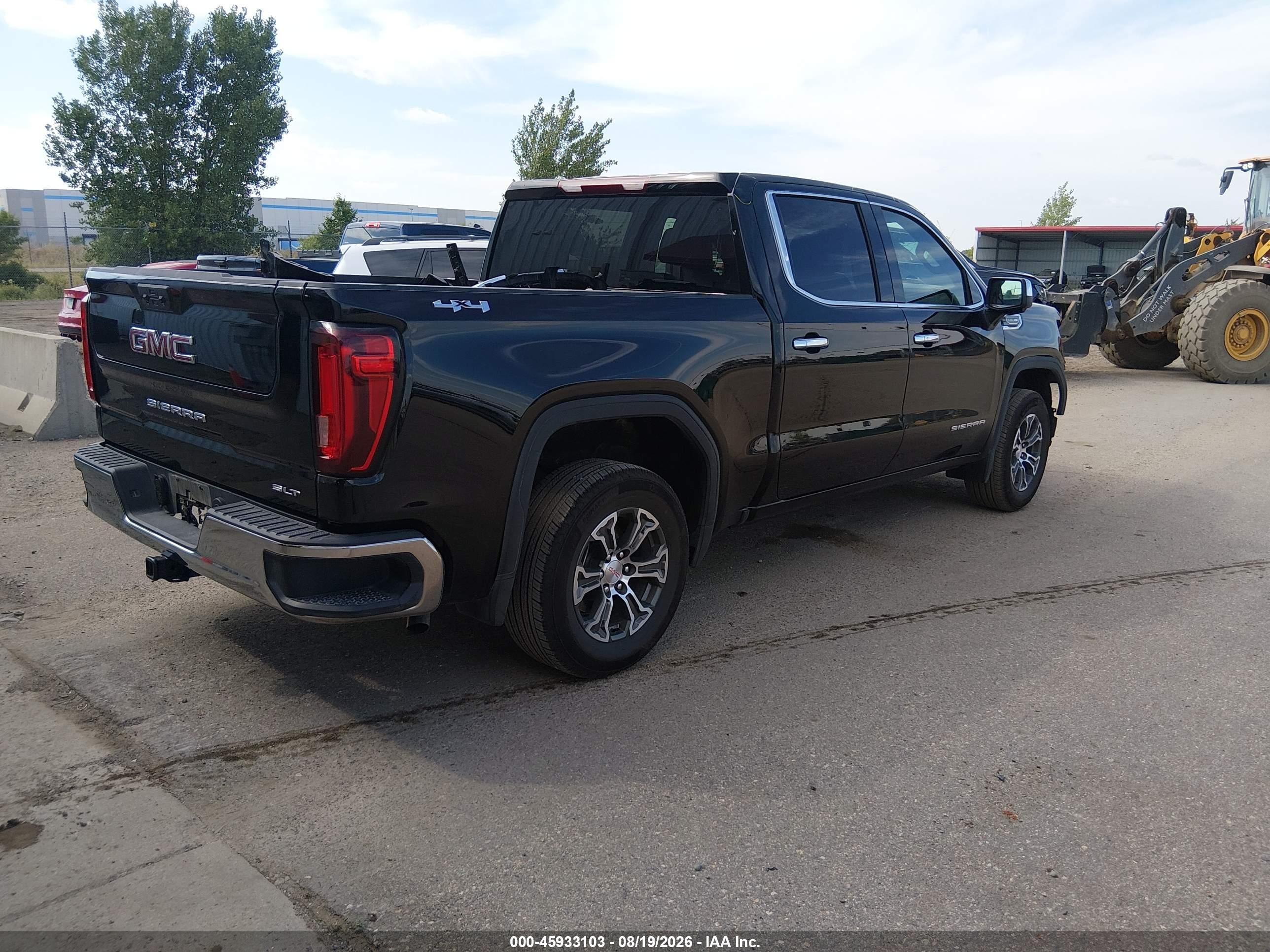 2026 GMC Sierra 1500 VIN 1GTUUDED2TZ374456 IAAI salvage auction — Front End, Enterprise Vehicles Clear Only (Montana), sold $27,750 on 2026-08-22 (photo 4)
