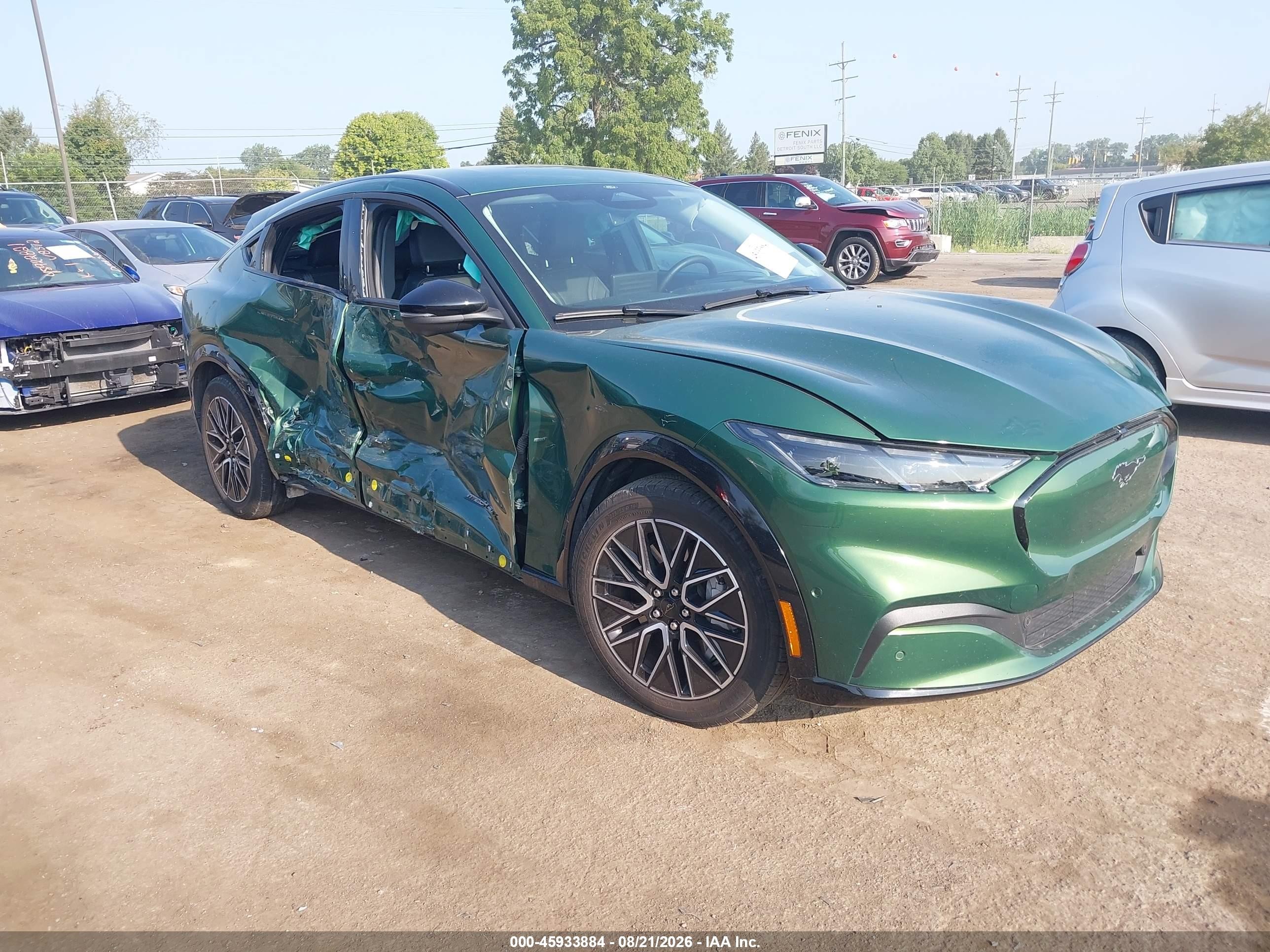 2024 Ford Mustang Mach-E VIN 3FMTK3SUXRMA08766 — IAAI salvage auction photo
