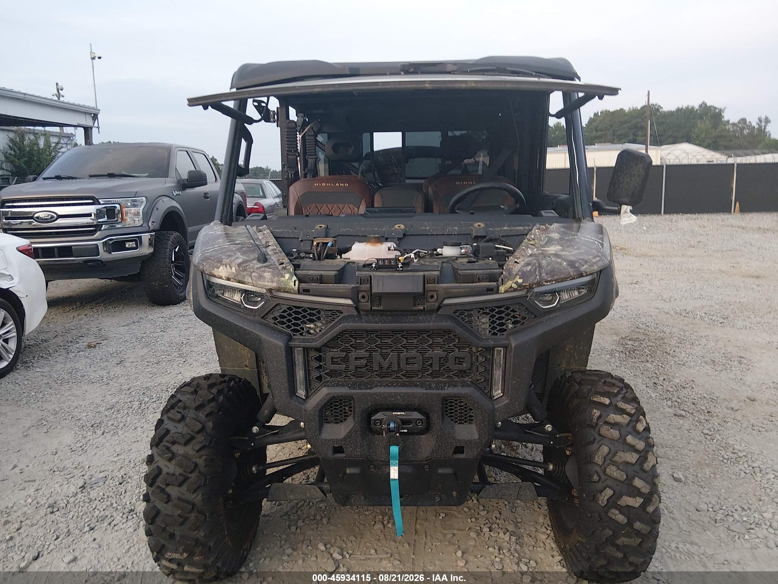 2026 Cf Moto Uforce VIN LCELE1ZJ5TM003912 IAAI salvage auction — Side, Bill Of Sale (Georgia), sold $10,550 on 2026-09-09 (photo 5)