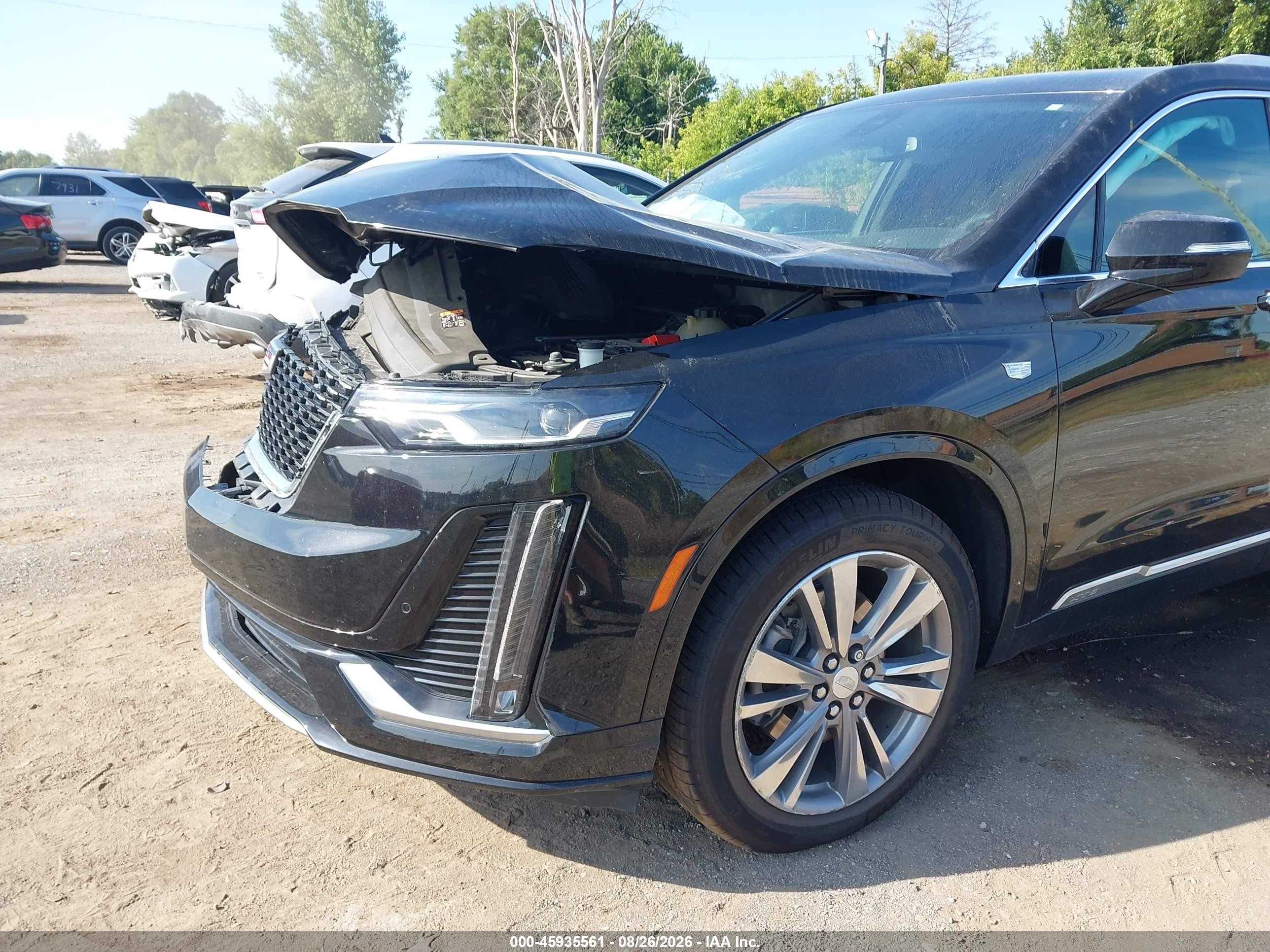 2022 Cadillac XT6 VIN 1GYKPDRS8NZ147034 IAAI salvage auction — Front End, Scrap (Michigan), sold $4,300 on 2026-09-24 (photo 6)