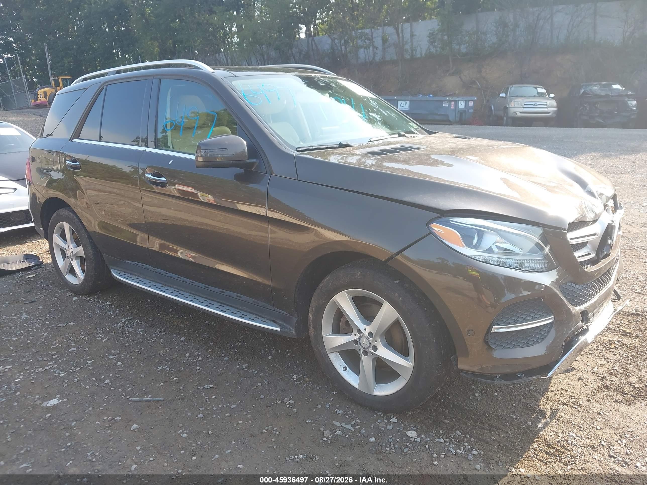 2016 Mercedes-Benz GLE-Class VIN 4JGDA5HB3GA806528 — IAAI salvage auction photo