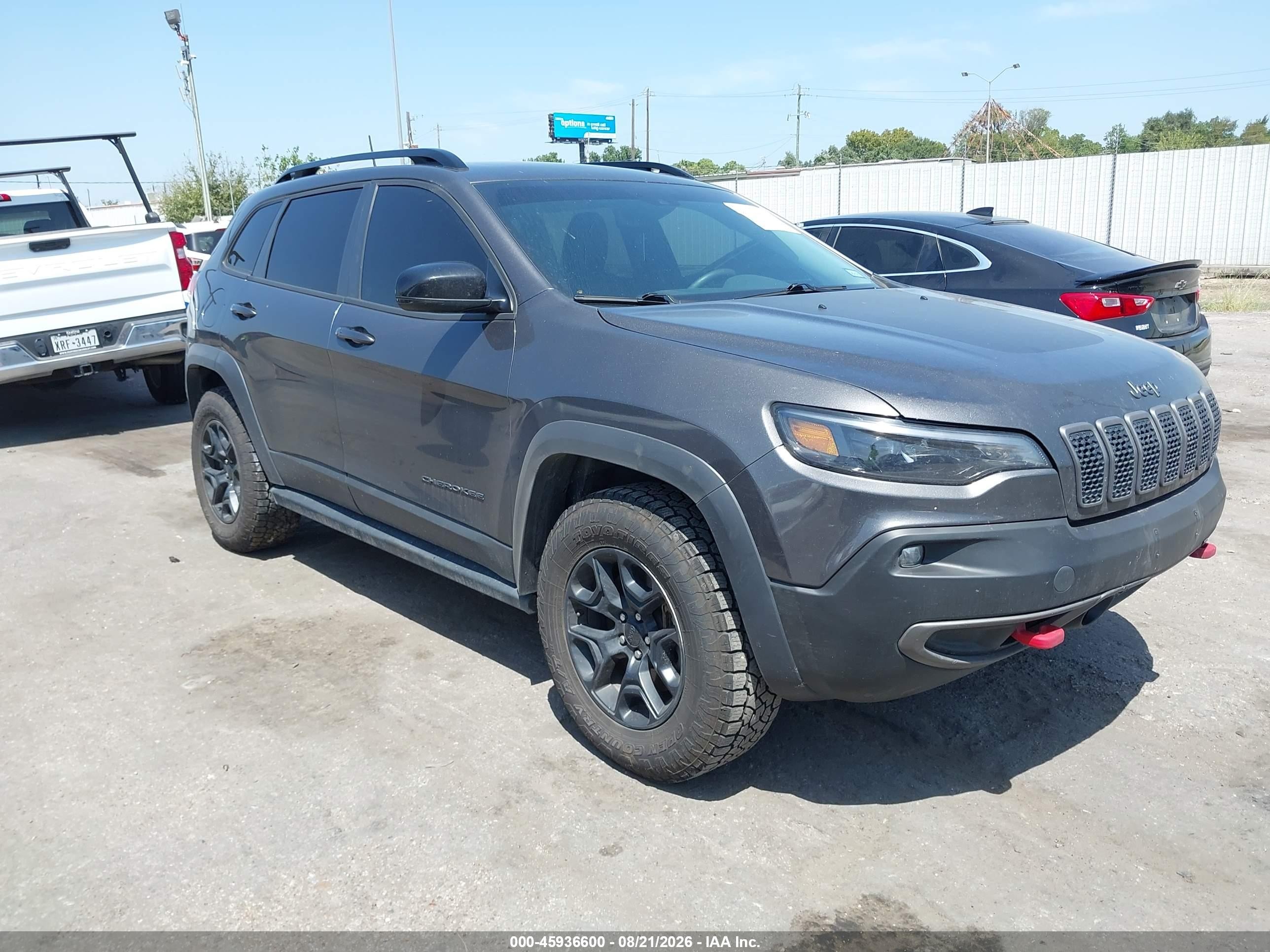 2022 Jeep Cherokee VIN 1C4PJMBX1ND507258 — IAAI salvage auction photo