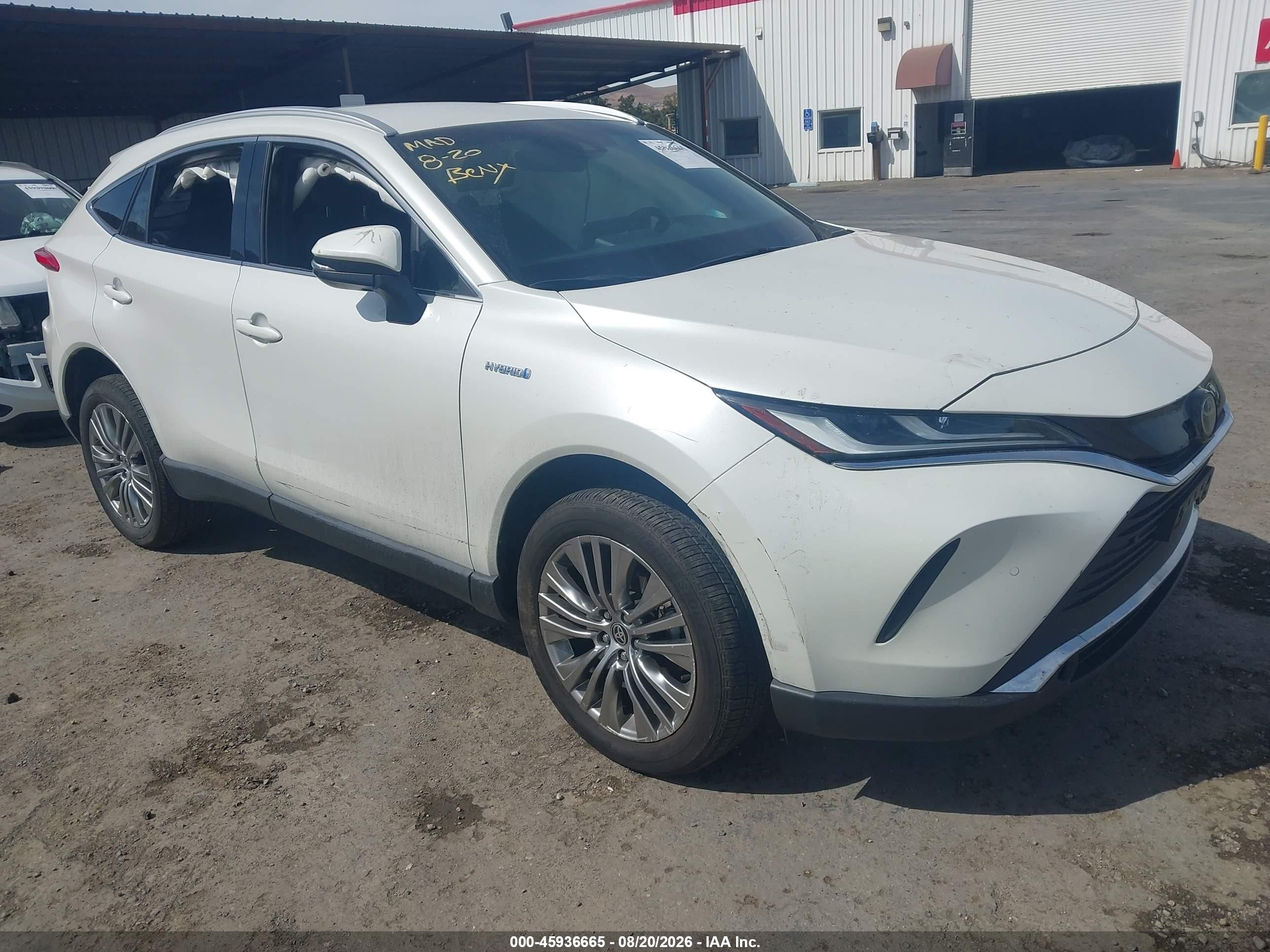 2021 Toyota Venza VIN JTEAAAAH0MJ049786 — IAAI salvage auction photo