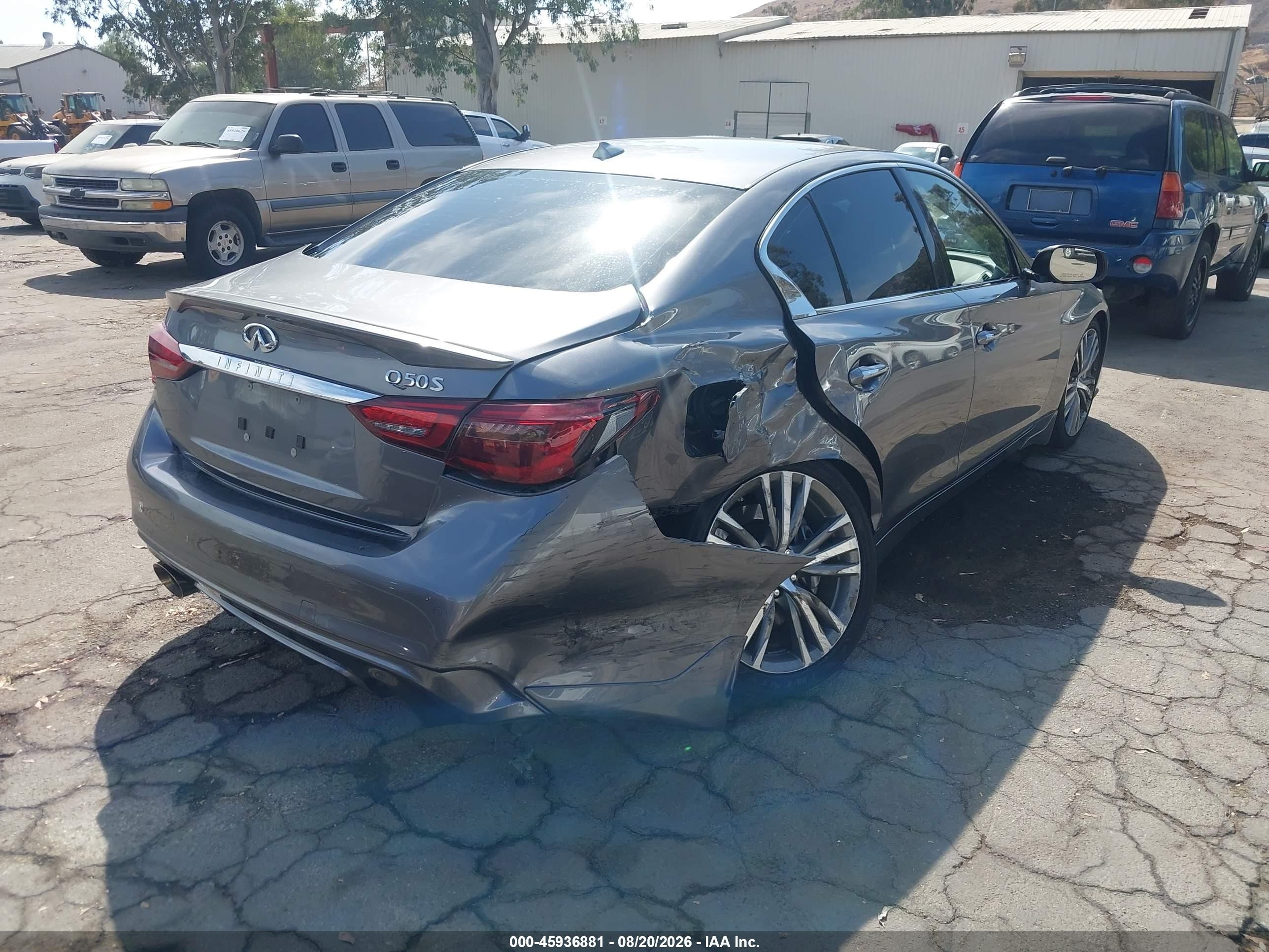 2019 Infiniti Q50 VIN JN1EV7AP6KM512324 IAAI salvage auction — Side, Salvage (California), sold $3,150 on 2026-09-08 (photo 4)