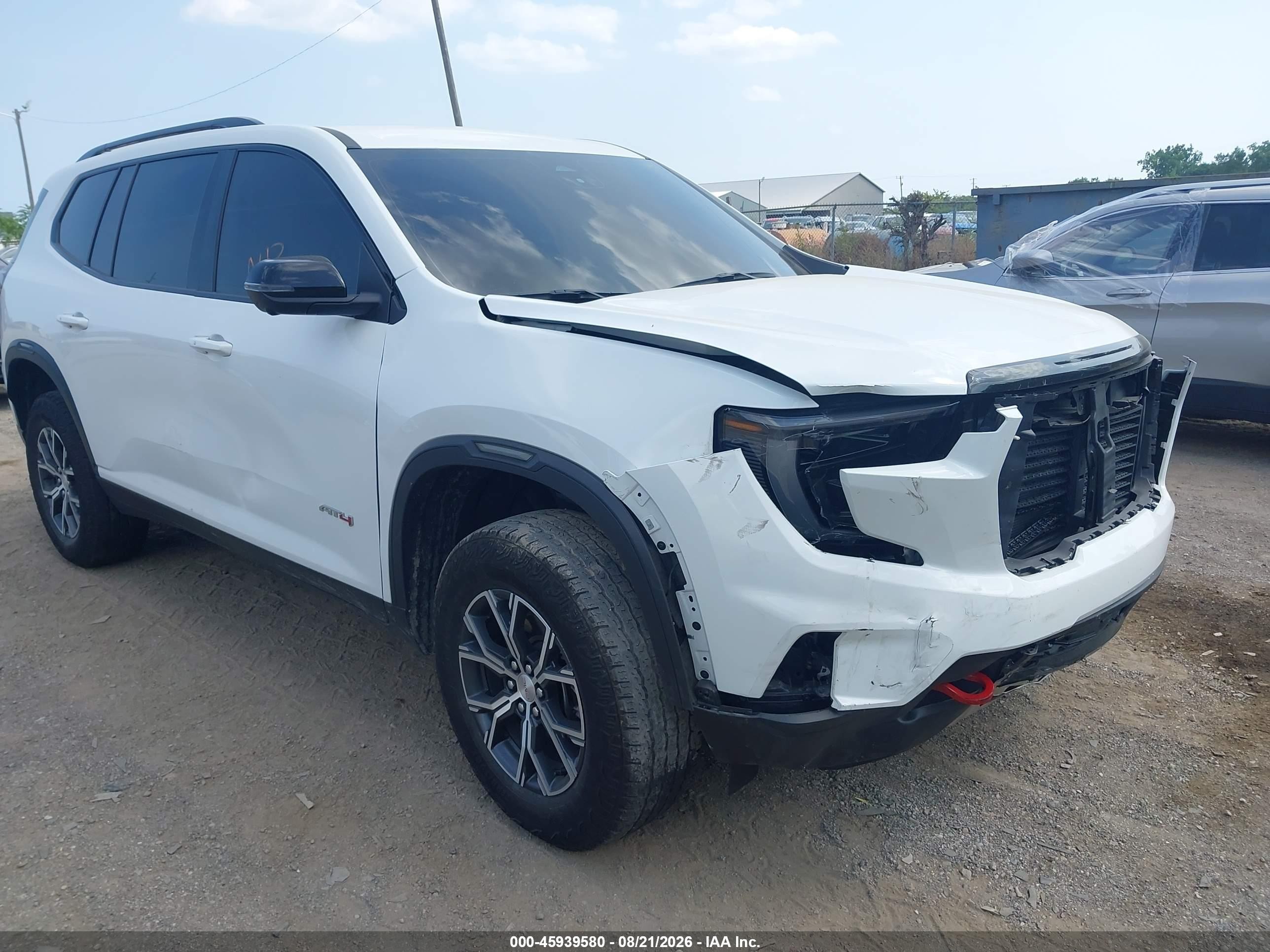 2024 GMC Acadia VIN 1GKENPKS0RJ179067 — IAAI salvage auction photo