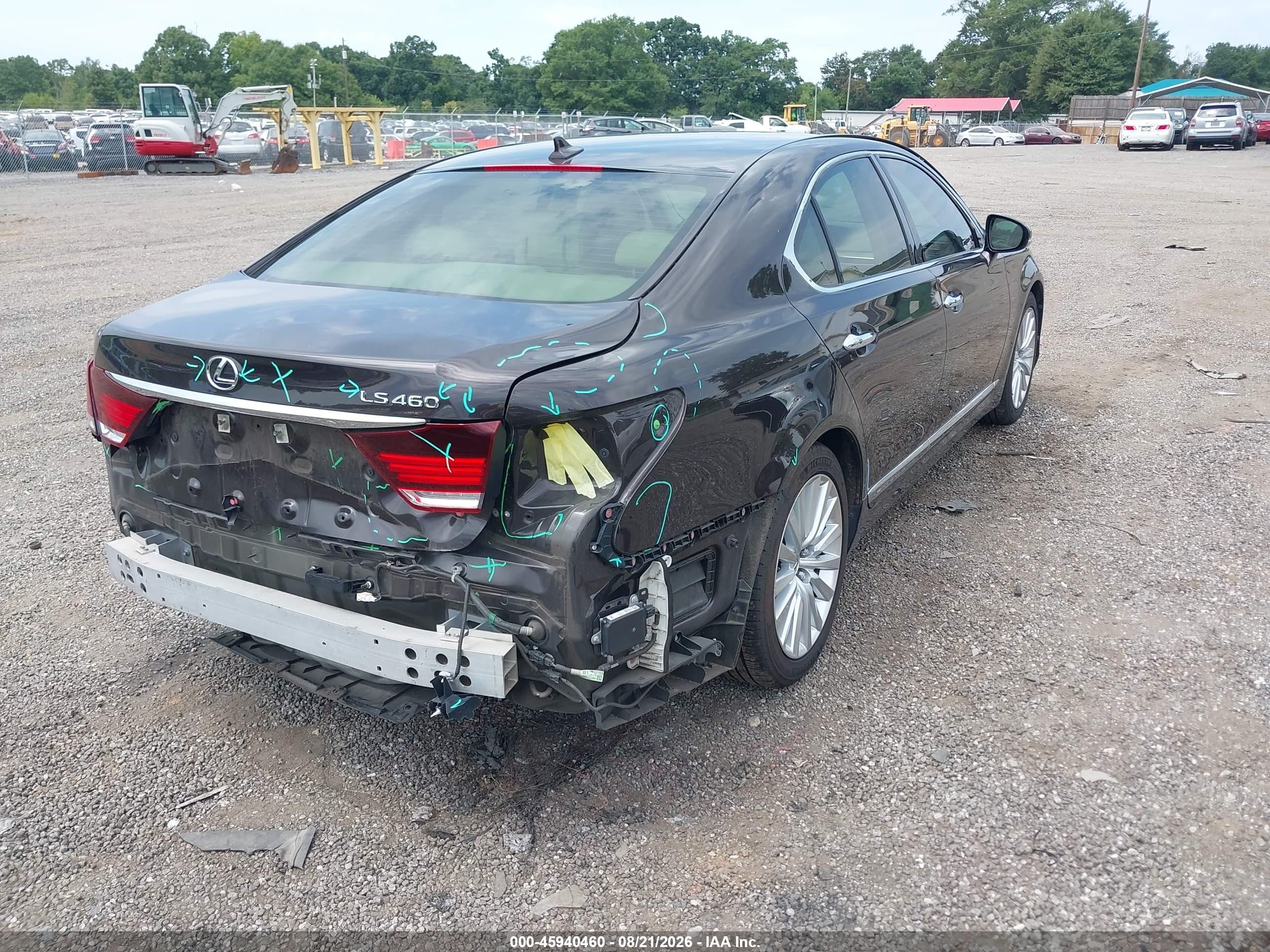 2013 Lexus Ls VIN JTHBL5EF9D5117514 IAAI salvage auction — Rear End, Clear (South Carolina), sold $5,200 on 2026-09-16 (photo 4)
