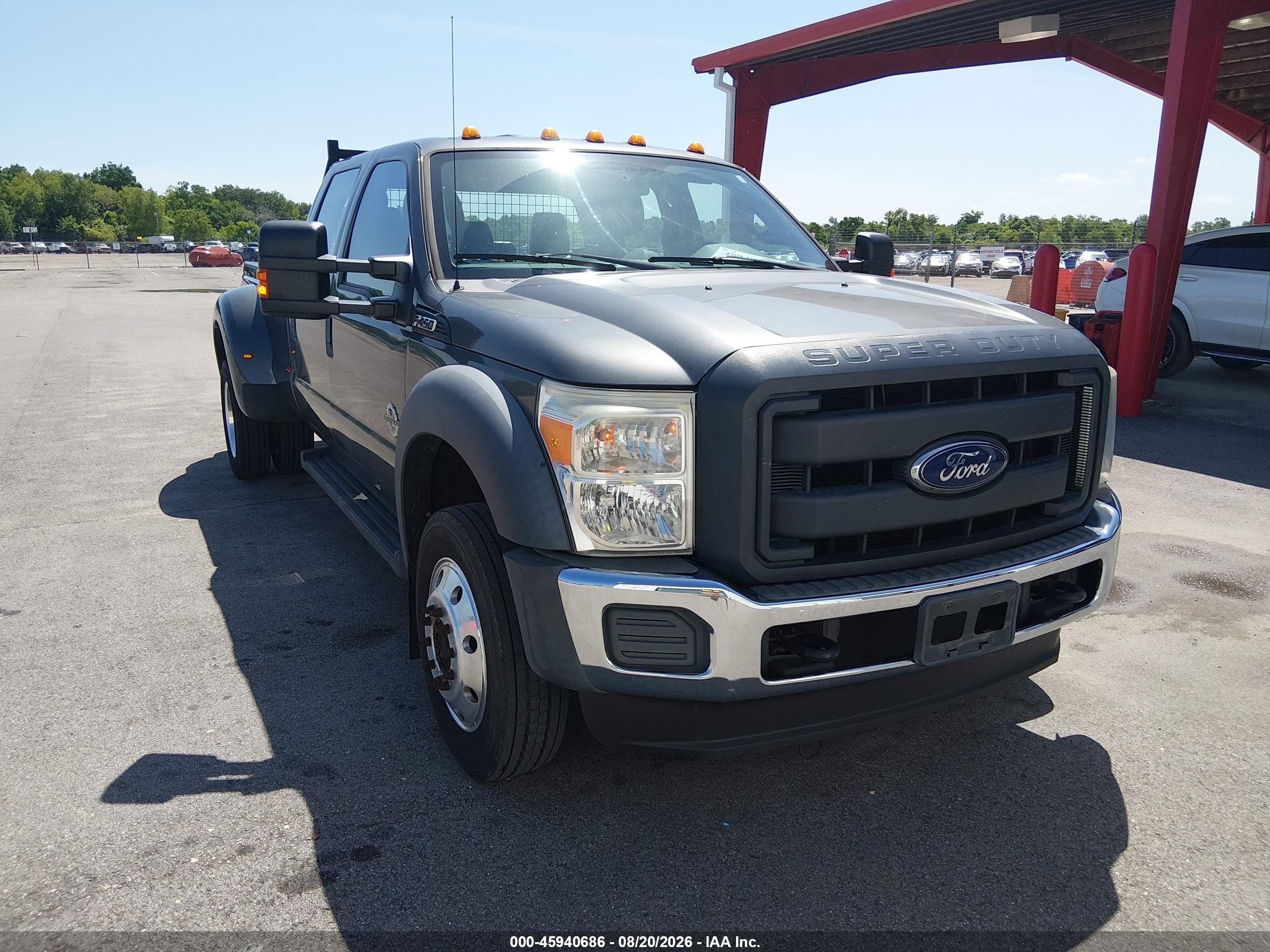 2016 Ford F-450 VIN 1FT8W4DT5GED31666 — IAAI salvage auction photo