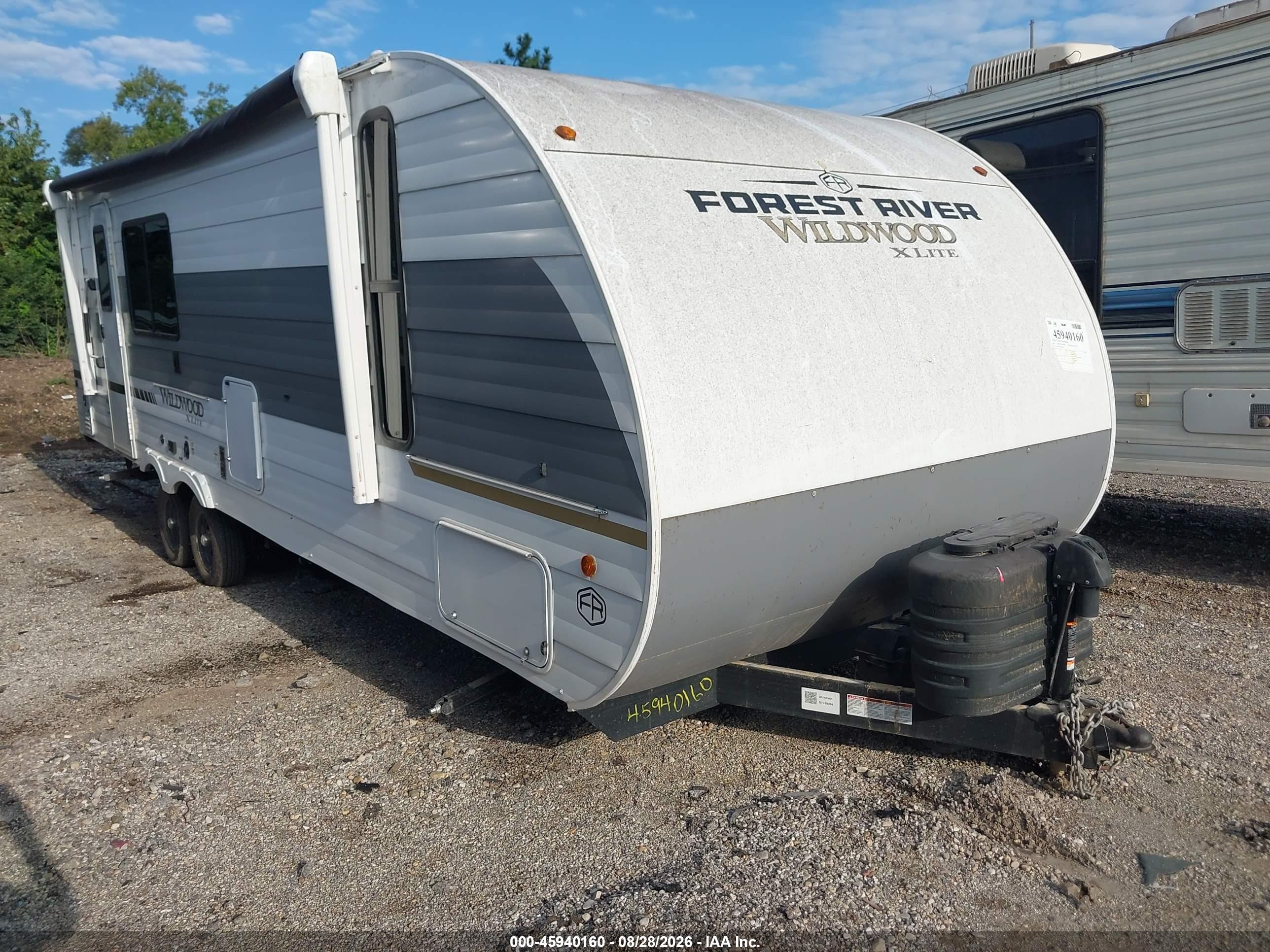 2025 Forest River Wildwood VIN 4X4TWDA20S7380464 — IAAI salvage auction photo