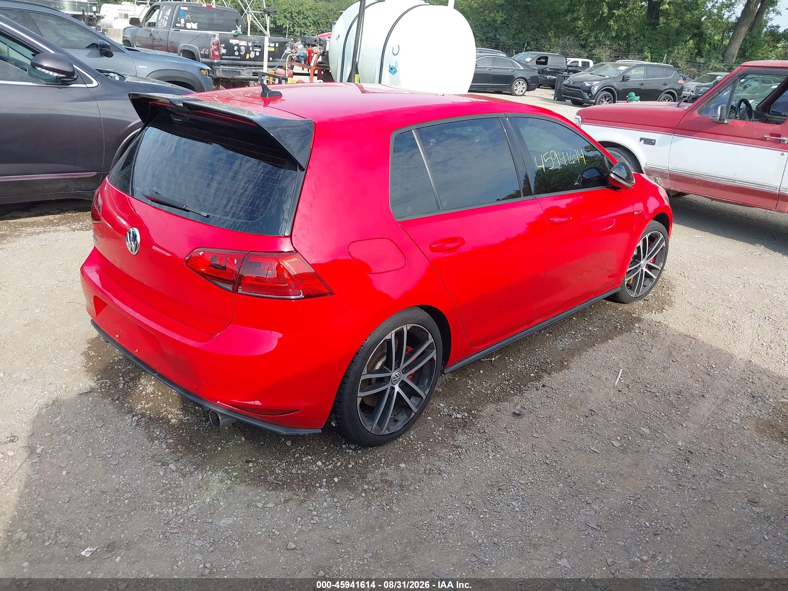 2017 Volkswagen Golf gti VIN 3VW447AU3HM053703 IAAI salvage auction — Rear End, Clear (Indiana), sold $4,275 on 2026-10-04 (photo 4)