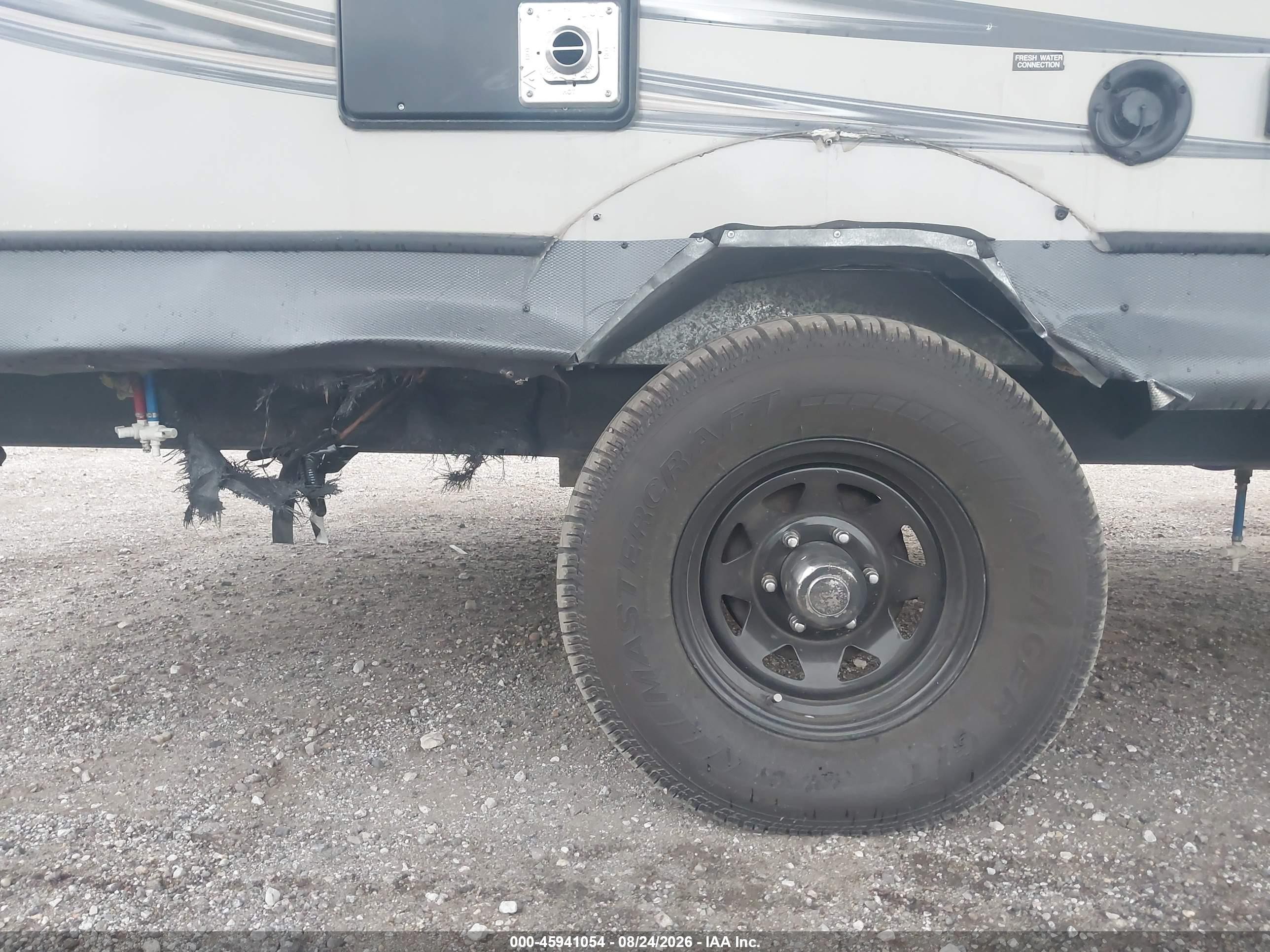 2018 Coleman Other VIN 4YDT16211JM938857 IAAI salvage auction — Side, Regular Certificate (Iowa), sold $1,900 on 2026-09-16 (photo 6)