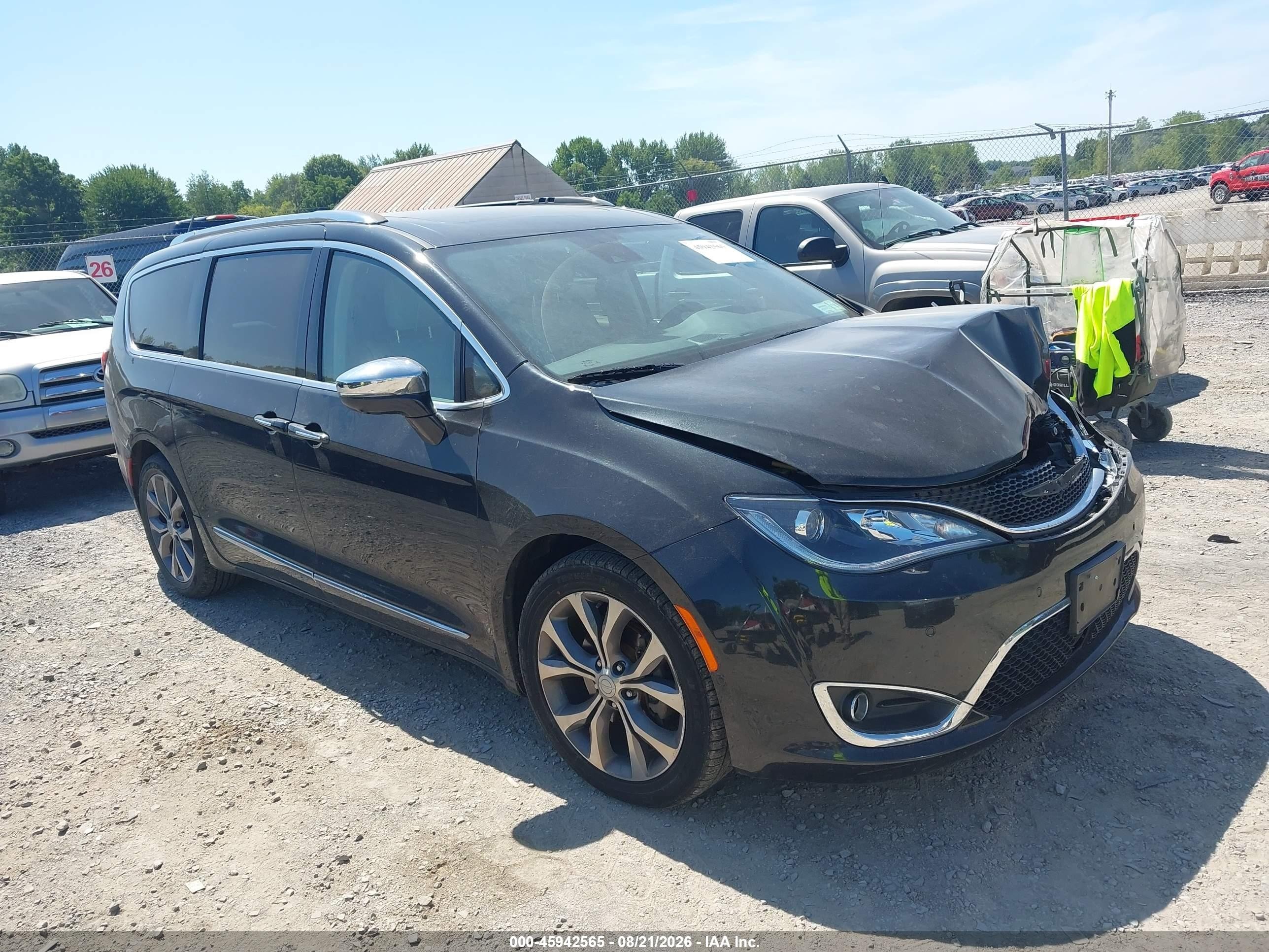 2017 Chrysler Pacifica VIN 2C4RC1GG5HR643260 IAAI salvage auction — Front End, Mv-907A (New York), sold $4,750 on 2026-09-13 (photo 1)